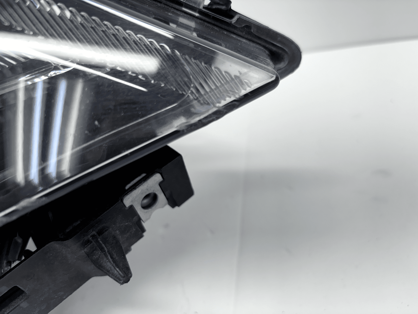 2016-19 Mitsubishi Outlander Halogen LED Front Right OEM Headlight - Image 13