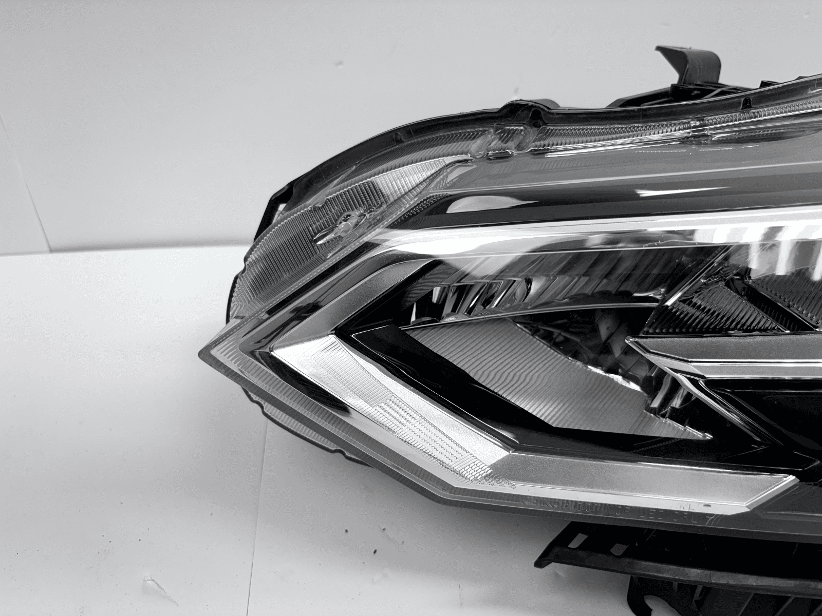 2020-2022 Nissan Sentra LED Front Left OEM Headlight 260606lb5a - Image 2