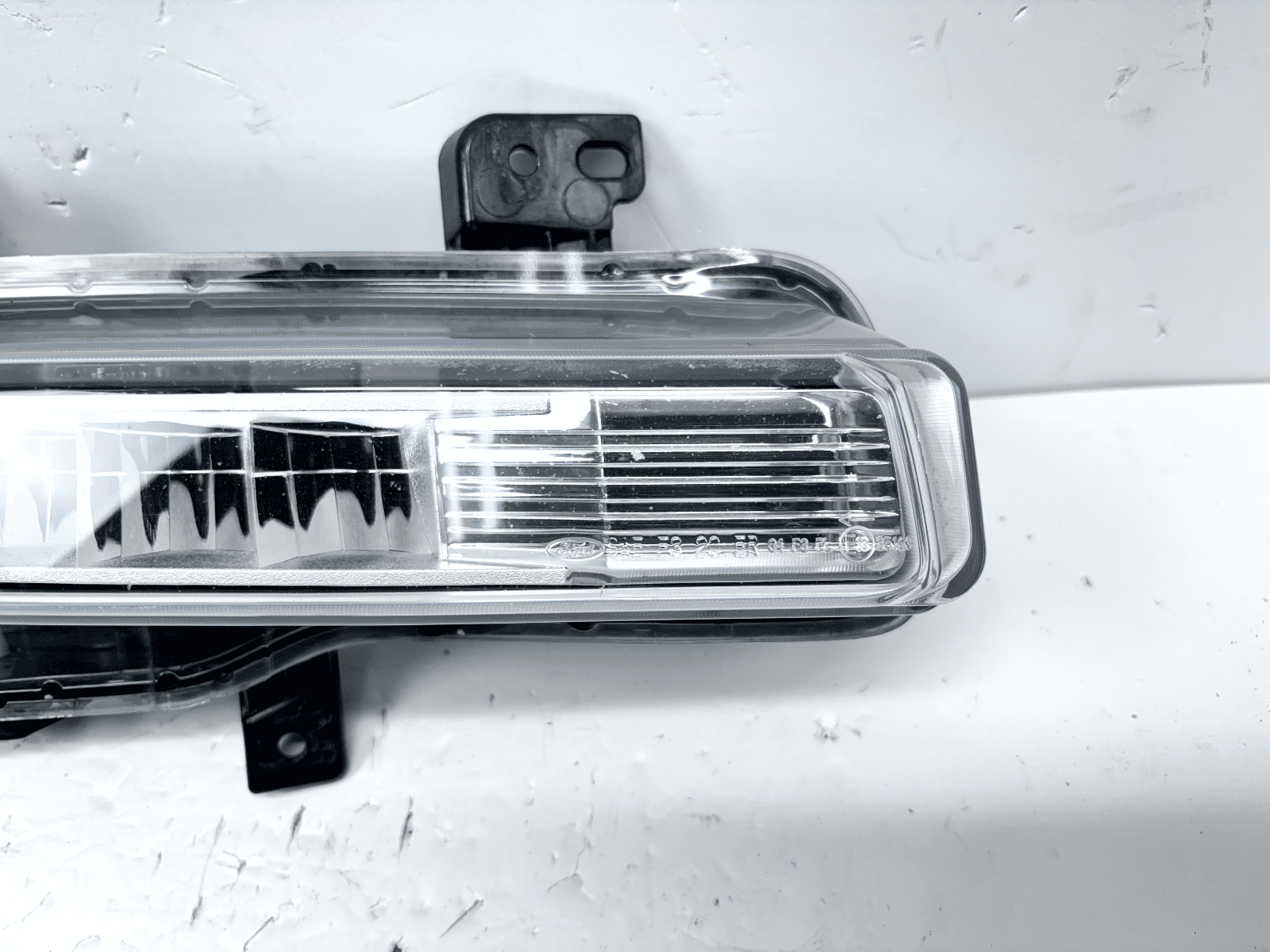 NICE ALL TABS 2020-23 Ford Explorer LED Front Right OEM Fog Light - Image 2