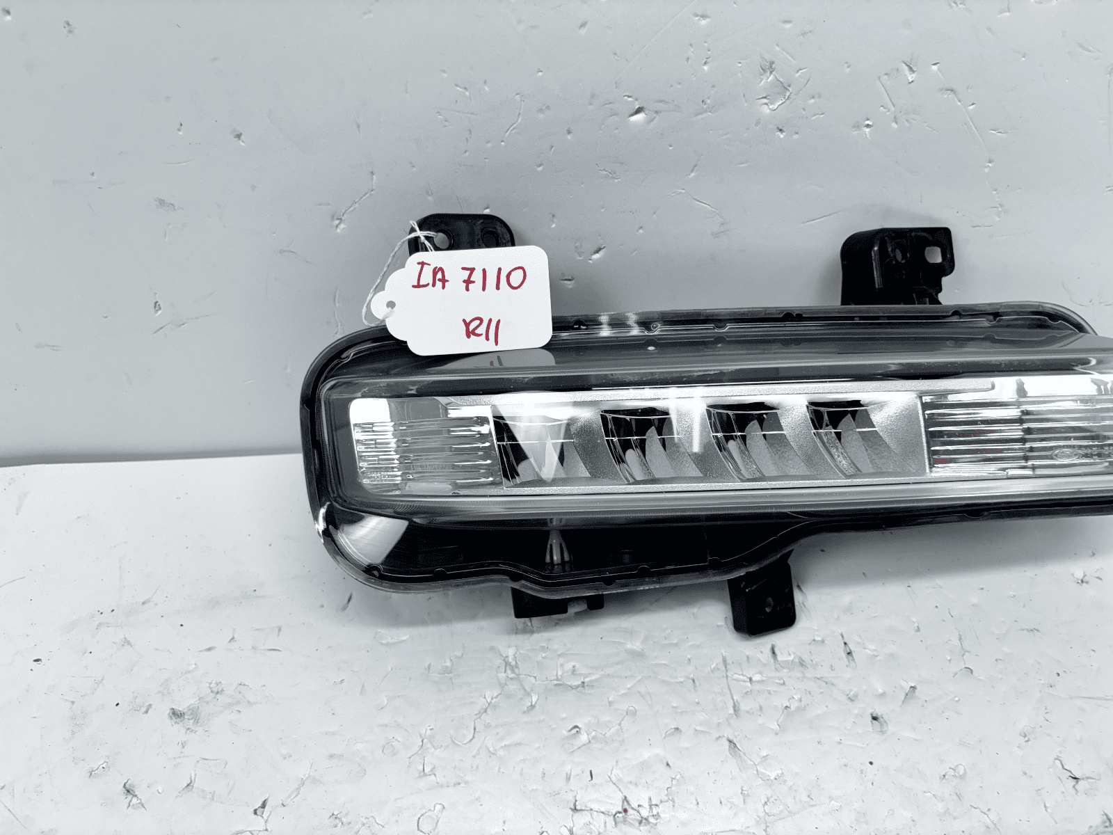 NICE ALL TABS 2020-23 Ford Explorer LED Front Right OEM Fog Light - Image 4
