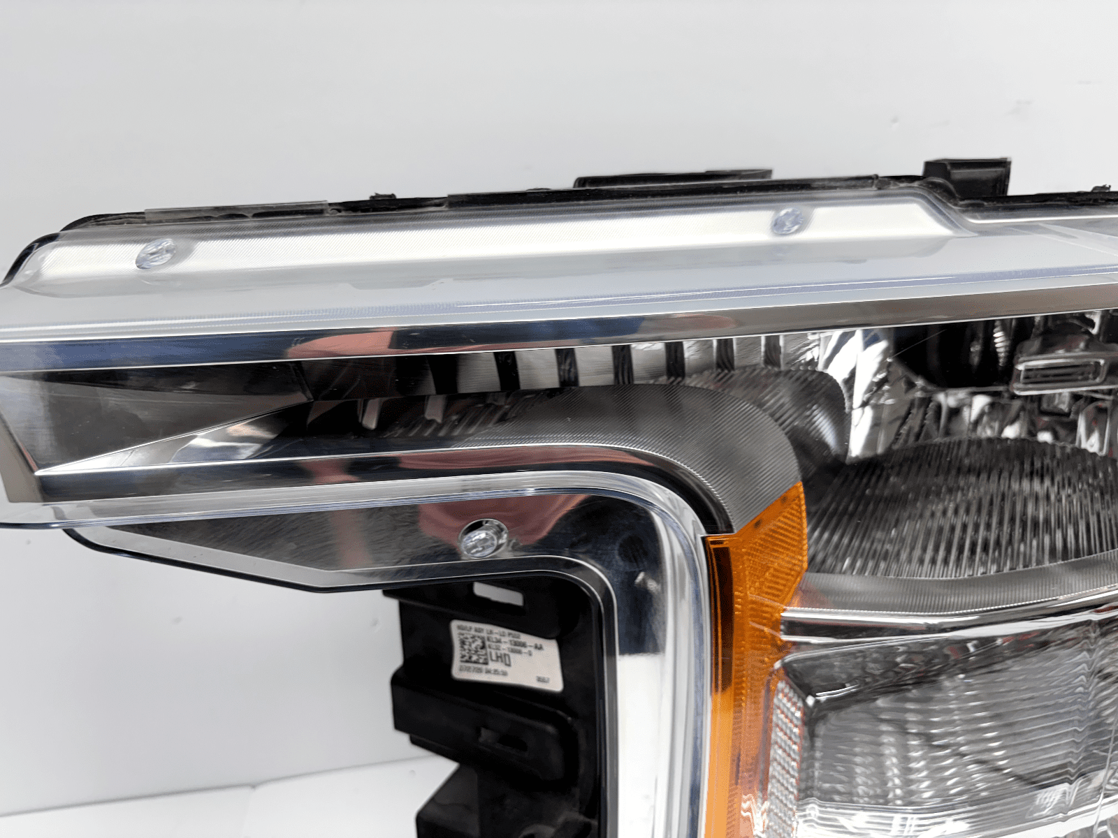 Ford F-150 2018-2020 Front Left Halogen OEM Headlight Assembly KL3413006AA g - Image 3