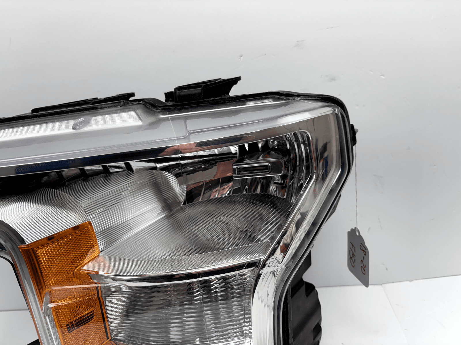 Ford F-150 2018-2020 Front Left Halogen OEM Headlight Assembly KL3413006AA g - Image 5