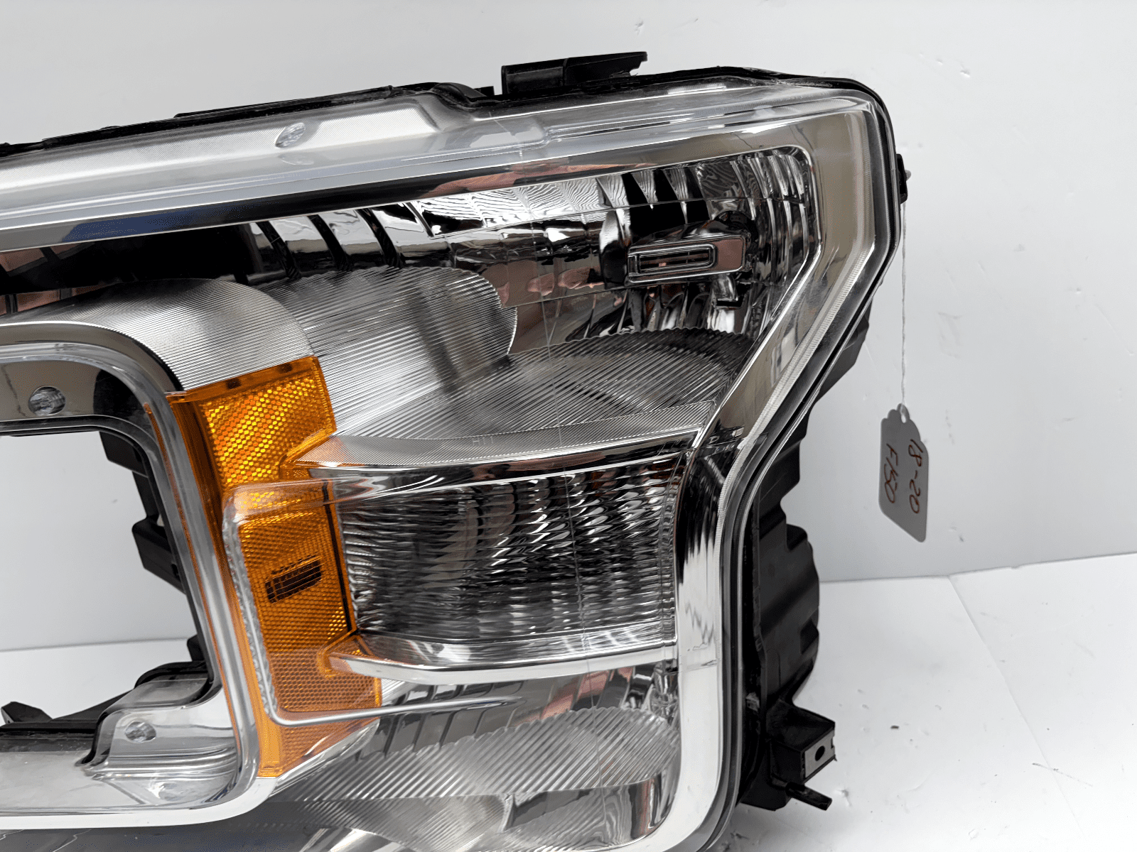 Ford F-150 2018-2020 Front Left Halogen OEM Headlight Assembly KL3413006AA g - Image 6