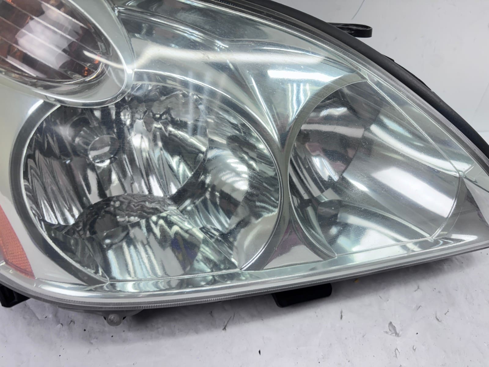 Used 2004-2009 Lexus RX RX350 RX330 Halogen Right OEM Headlight - Image 6