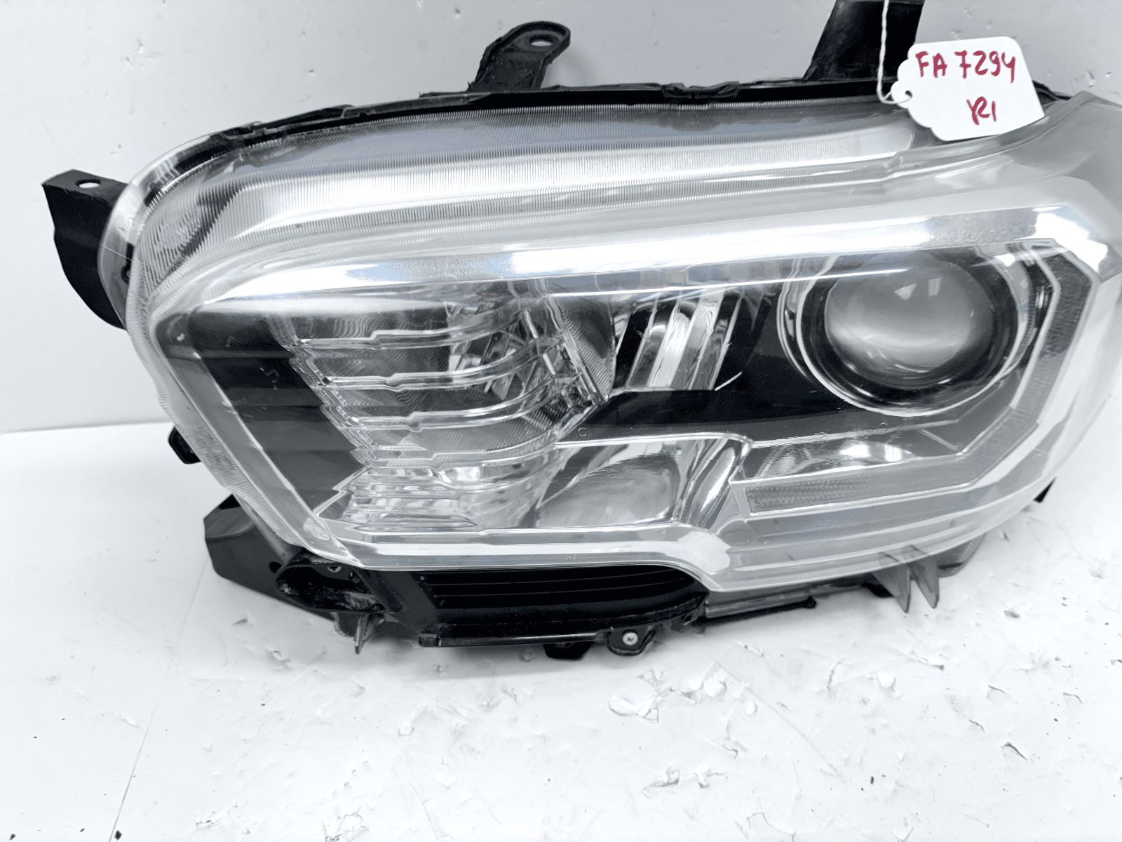 2016-22 Toyota Tacoma Left Front Headlight Halogen CAPA Certified Used - Image 18