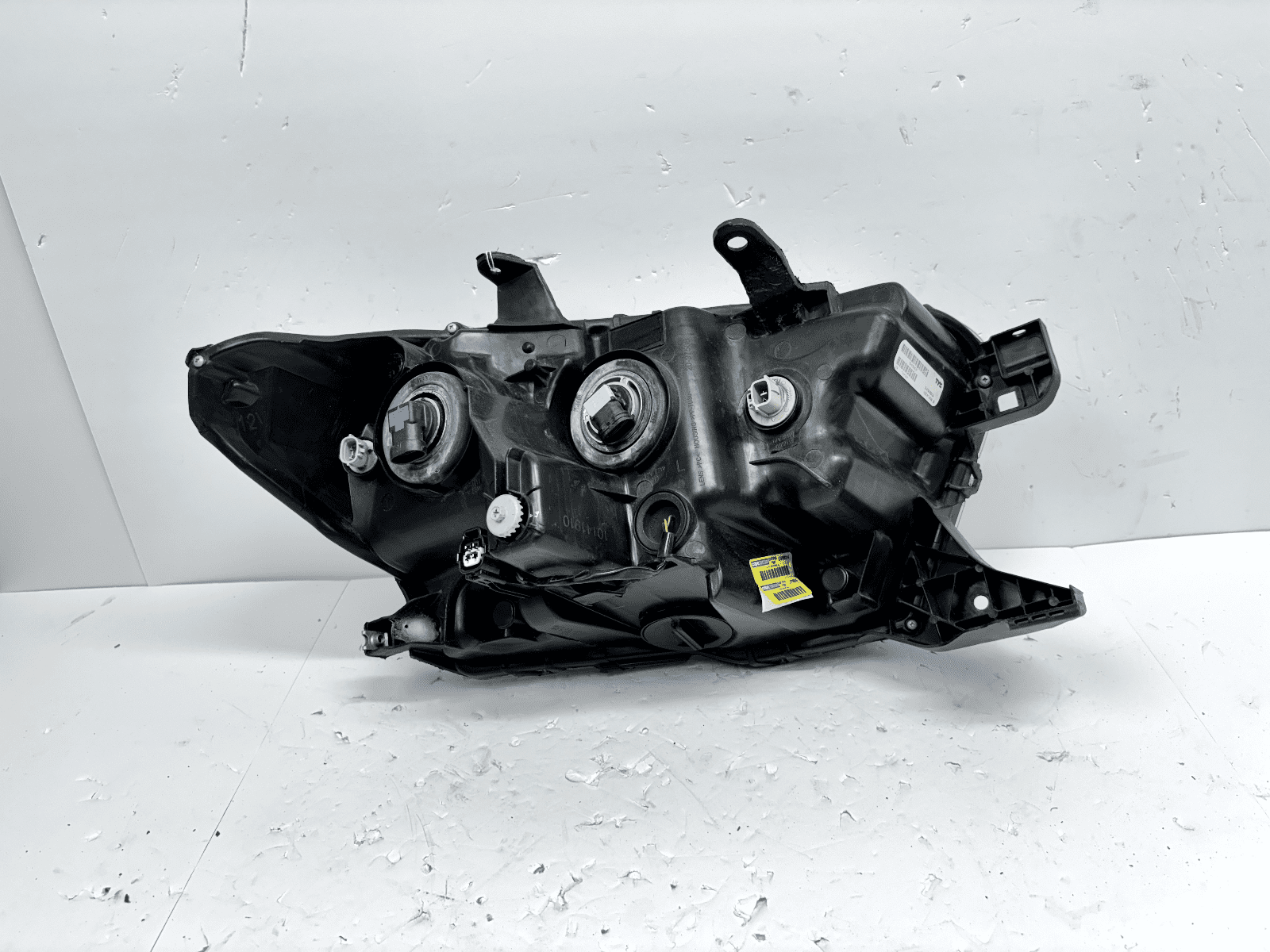 2016-22 Toyota Tacoma Left Front Headlight Halogen CAPA Certified Used - Image 20