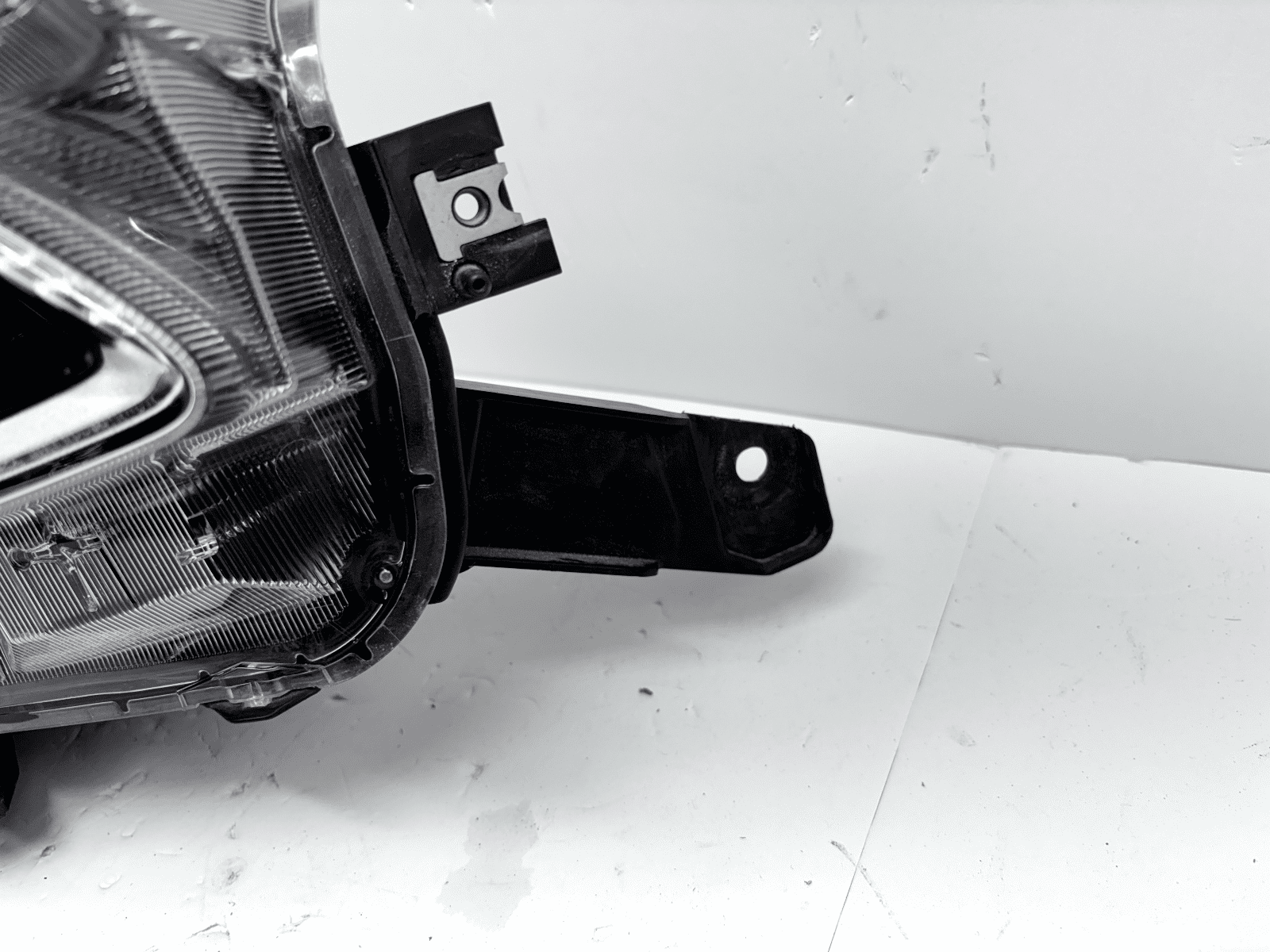 2020-2022 Subaru Legacy Front Right LED Headlight Assembly OEM Used Factory - Image 4