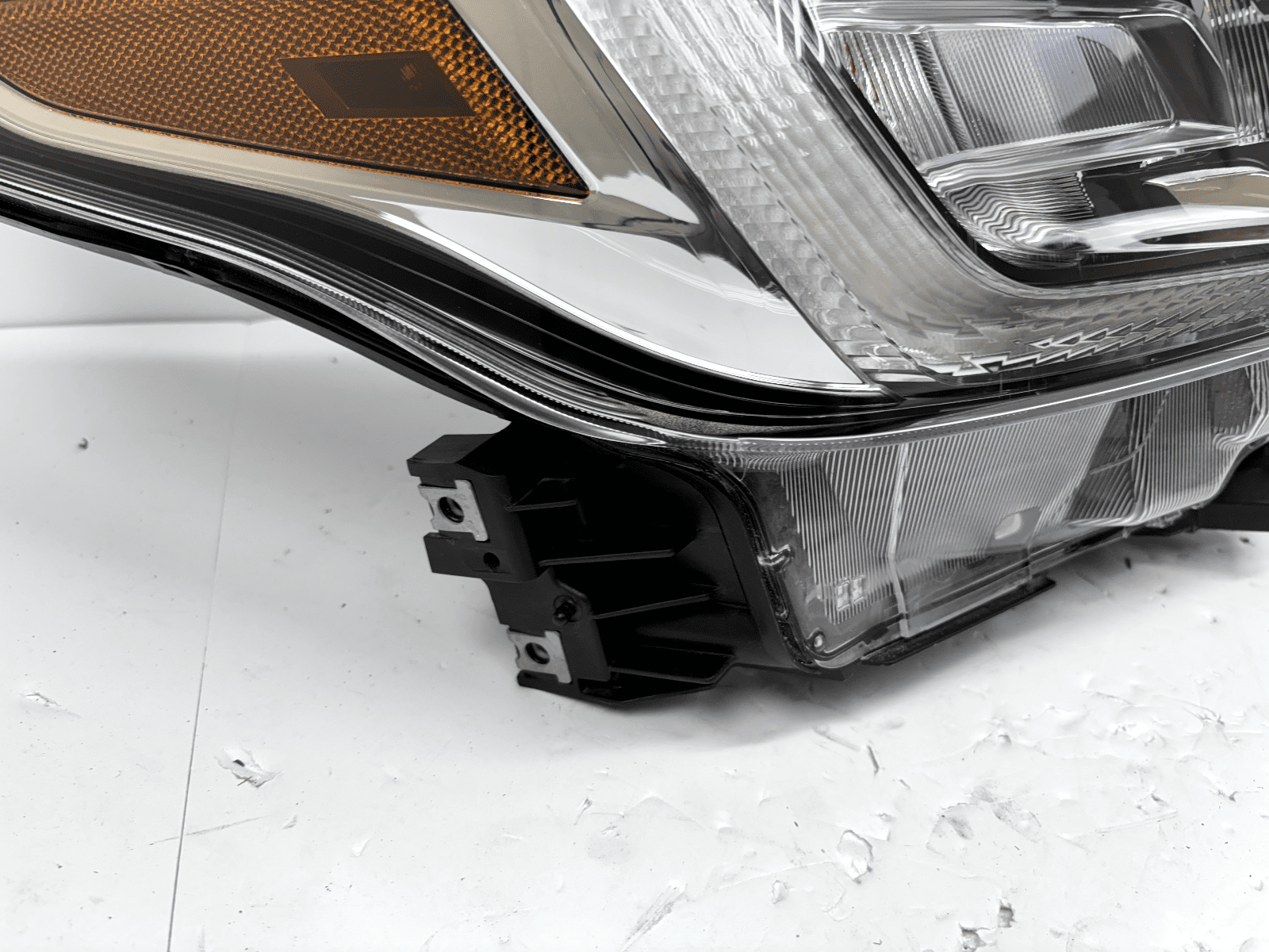 2020-2022 Subaru Legacy Front Right LED Headlight Assembly OEM Used Factory - Image 11