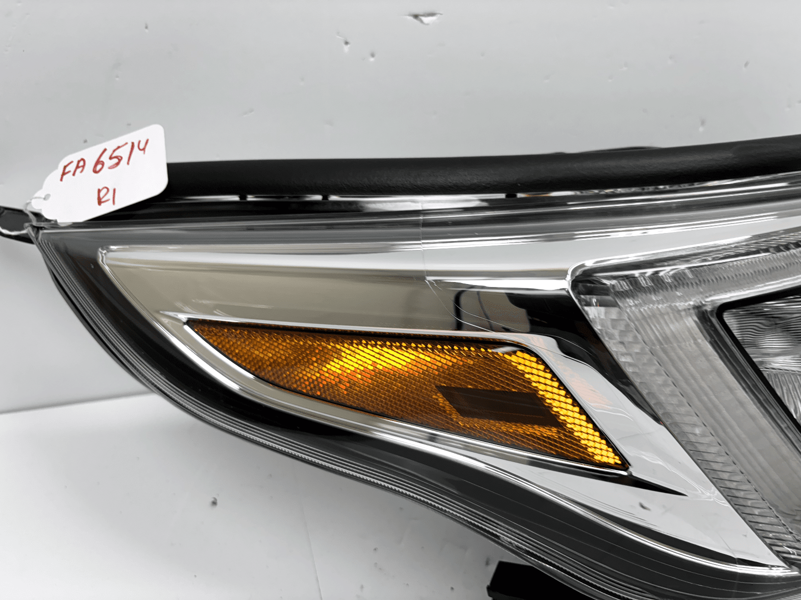 2020-2022 Subaru Legacy Front Right LED Headlight Assembly OEM Used Factory - Image 13