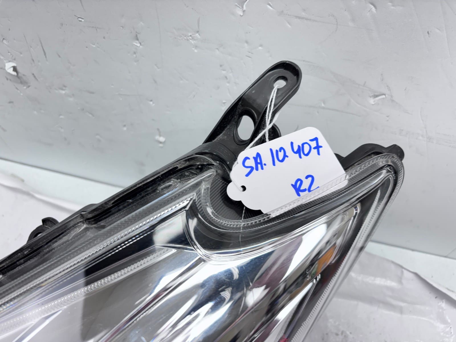 2015-2018 Toyota Prius V Halogen Front Left OEM Headlight - Image 9