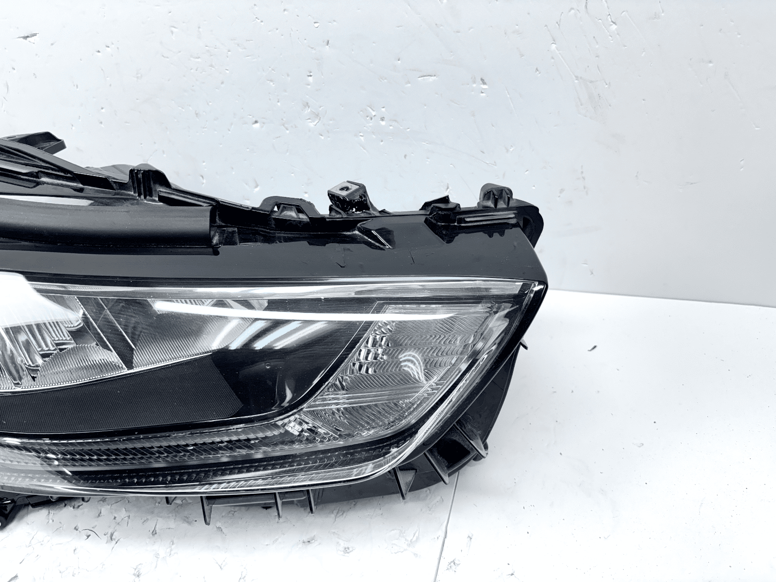 2020-23 Toyota Highlander LED Front Right OEM Headlight 10000-8a06m - Image 4