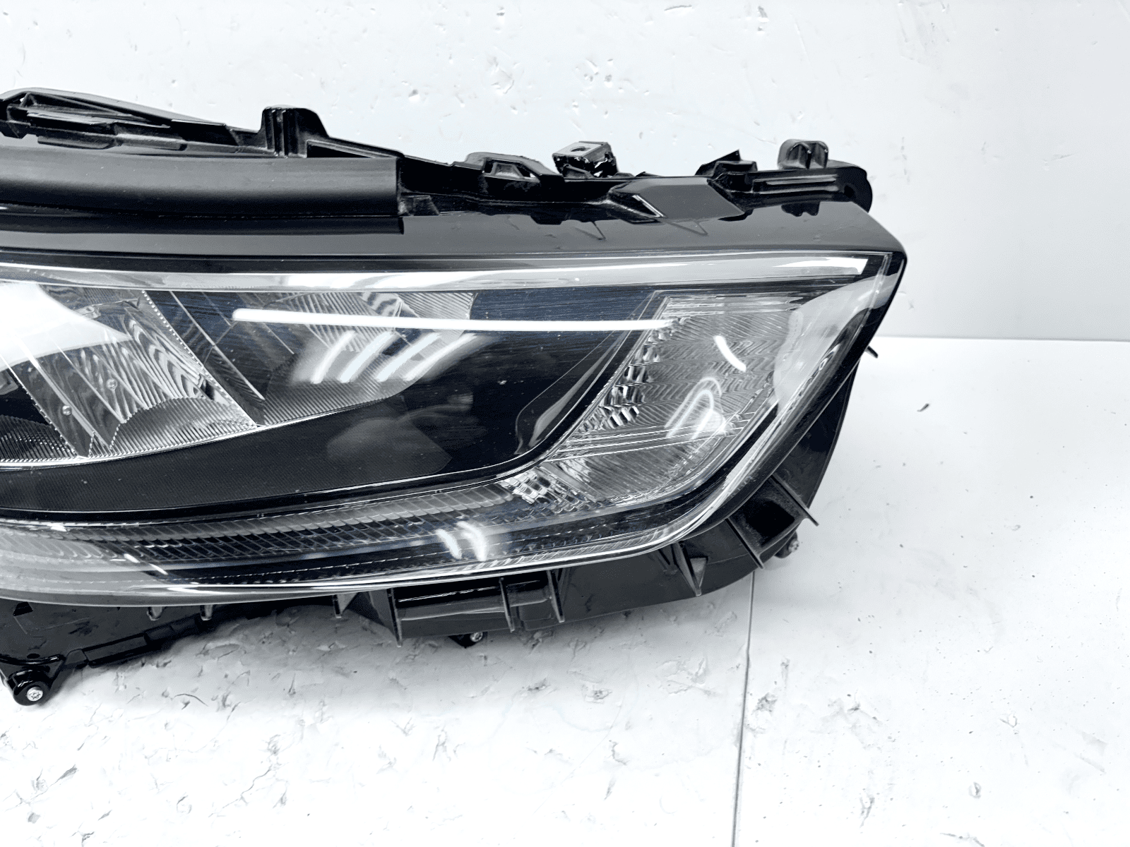 2020-23 Toyota Highlander LED Front Right OEM Headlight 10000-8a06m - Image 6