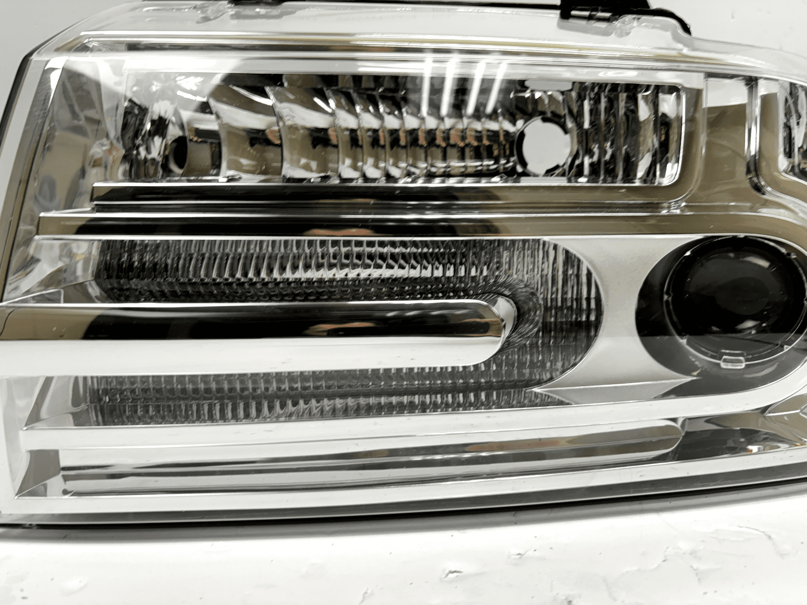 2007-14 Lincoln Navigator Front Left Xenon HID OEM Headlight AL7413035AC - Image 8