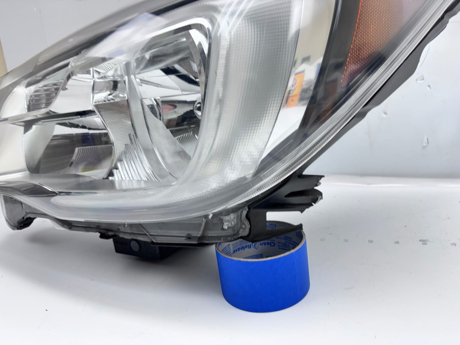 2017-18 Subaru Forester Halogen Front Left OEM Headlight 84001SG291 - Image 4