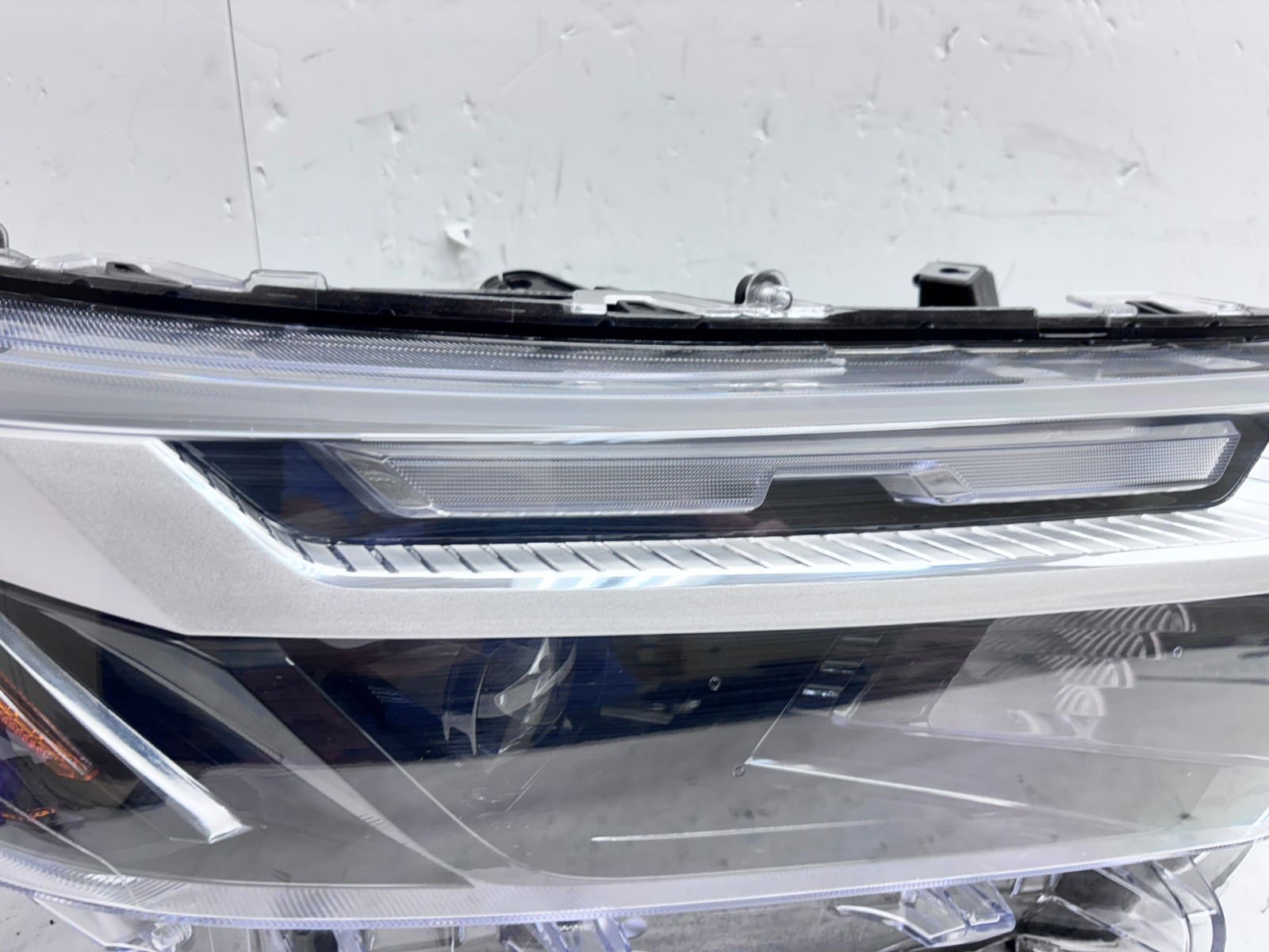 2022-24 Toyota RAV4 XLE LED Front Right OEM Headlight 81110-0R350 - Image 7