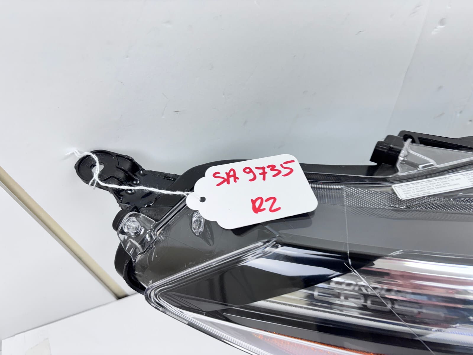 2022-25 Toyota Corolla Cross LED Front Right OEM Headlight 10000-8A0GR - Image 11