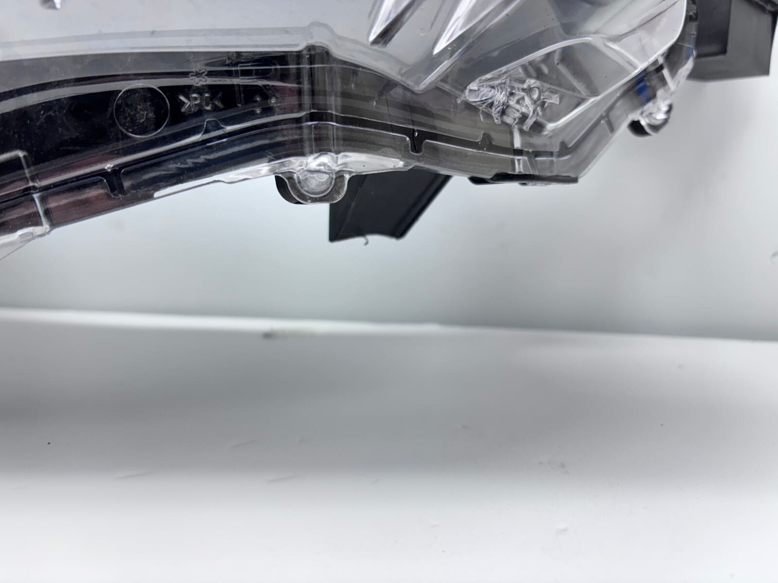 2022-25 Toyota Corolla Cross LED Front Right OEM Headlight 10000-8A0GR - Image 18