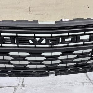 2022-2025 Chevy Silverado 1500 Black Front OEM Grille 84692656