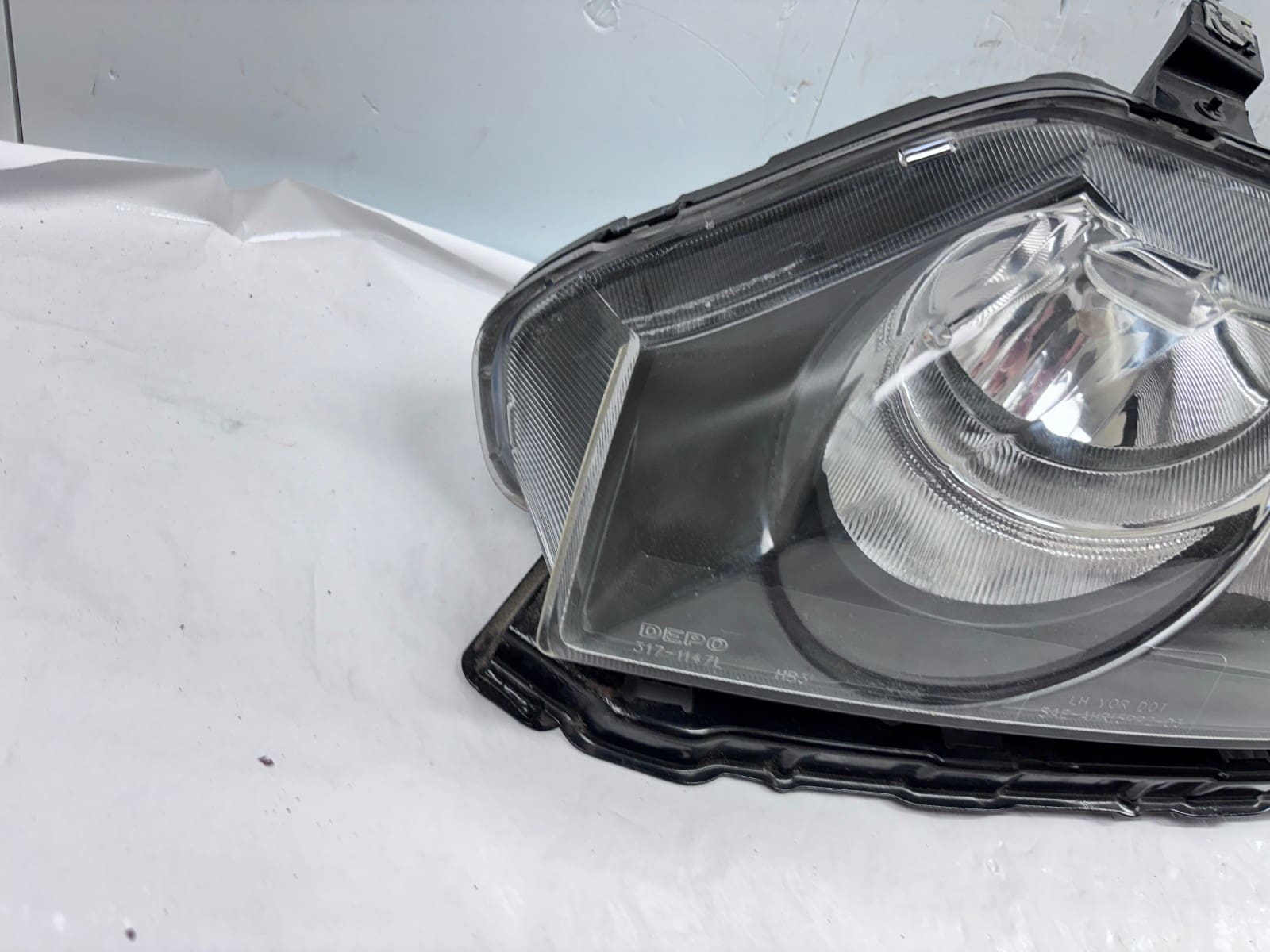 2009-2011 Honda Civic Halogen Front Left CAPA Headlight - Image 3