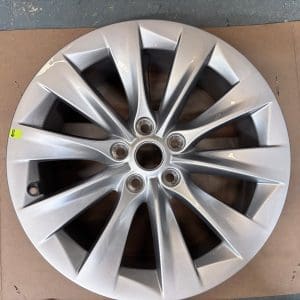 2017-2020 Tesla Model S 19x8 Inch Silver OEM Wheel 1059337-00-B