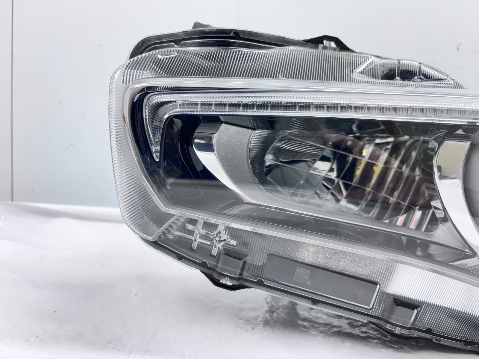 NICE 2014-2017 Infiniti Q50 Full LED Front Left OEM Headlight - Image 2