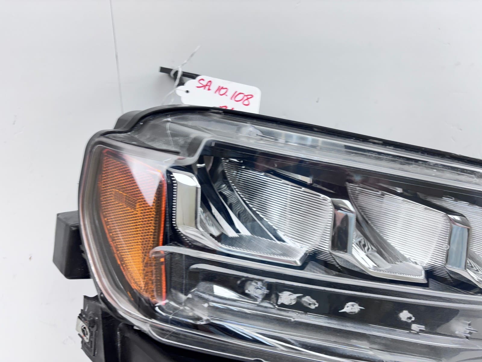 2019-22 Chevy Silverado 1500 LED Front Right OEM Headlight 84621851 - Image 6