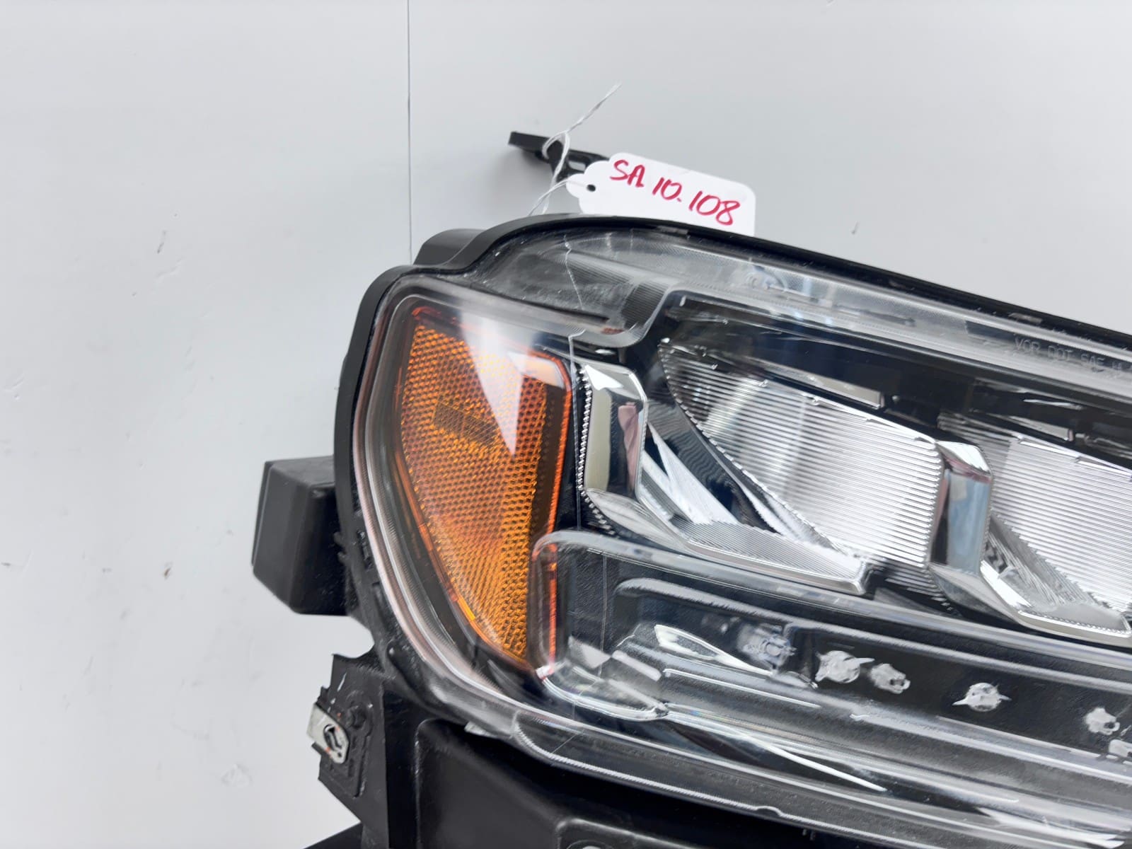 2019-22 Chevy Silverado 1500 LED Front Right OEM Headlight 84621851 - Image 7