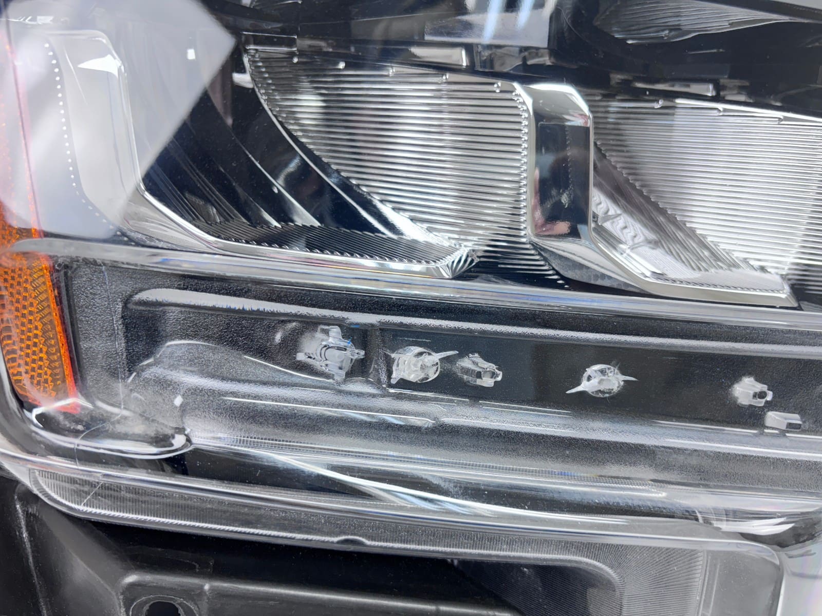 2019-22 Chevy Silverado 1500 LED Front Right OEM Headlight 84621851 - Image 8