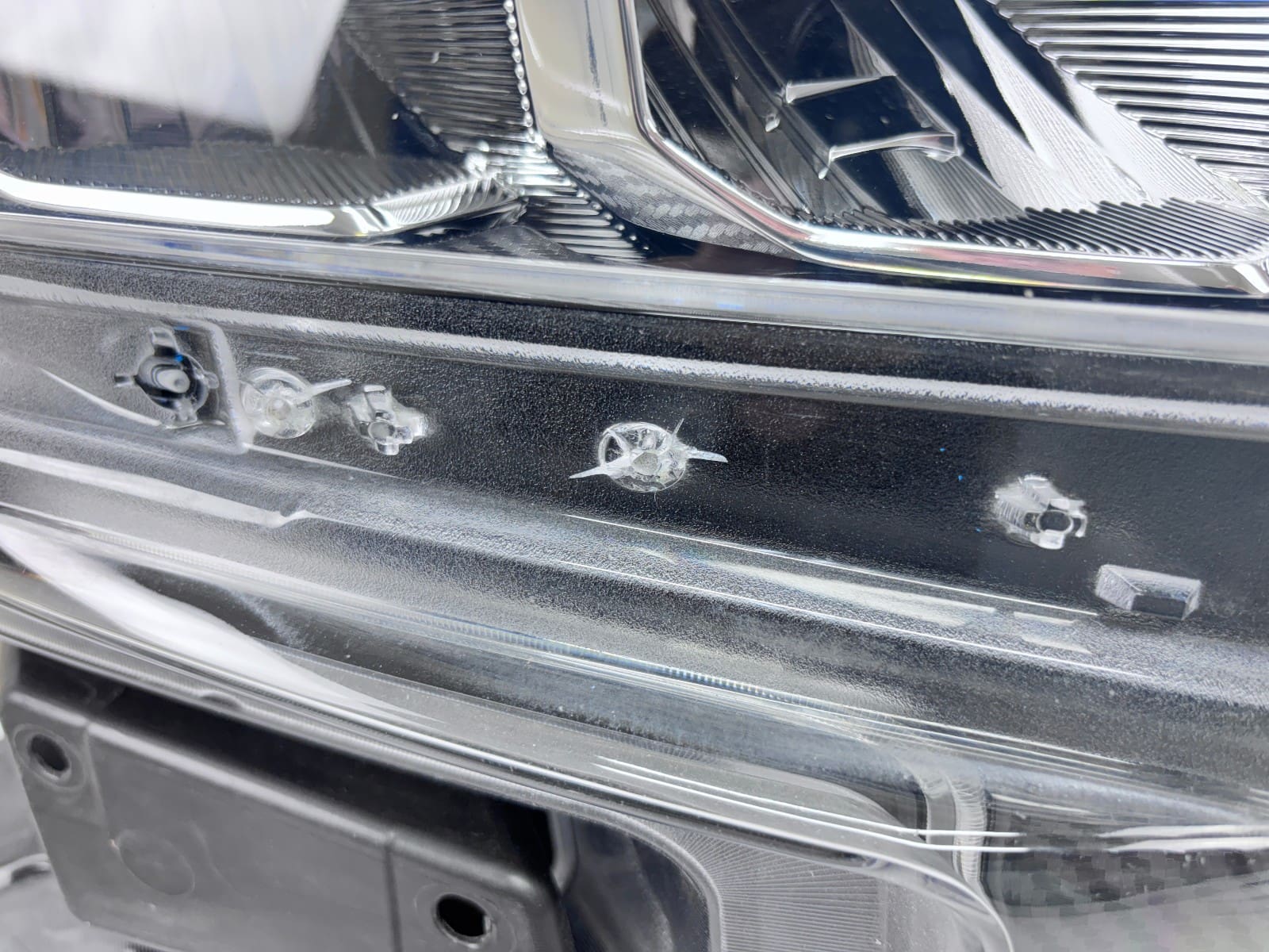 2019-22 Chevy Silverado 1500 LED Front Right OEM Headlight 84621851 - Image 11