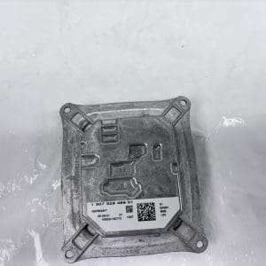 2014-18 Jeep Cherokee Right LED Headlight Module Genuine OEM 68233004AA