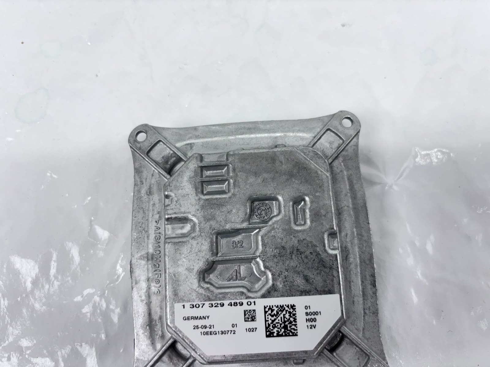 2014-18 Jeep Cherokee Right LED Headlight Module Genuine OEM 68233004AA - Image 4