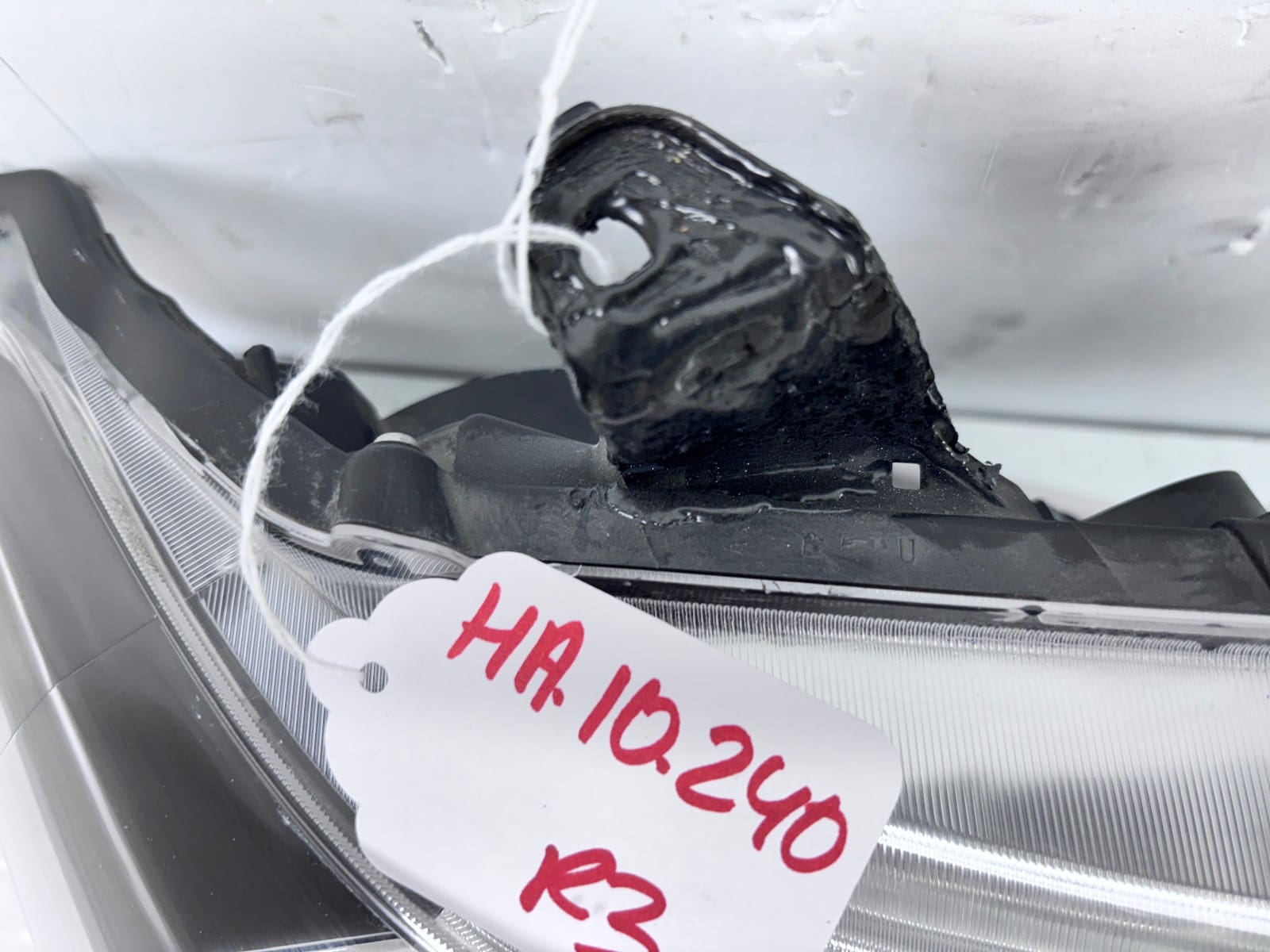 2016-2022 Toyota Tacoma Halogen Front Right OEM Headlight - Image 18