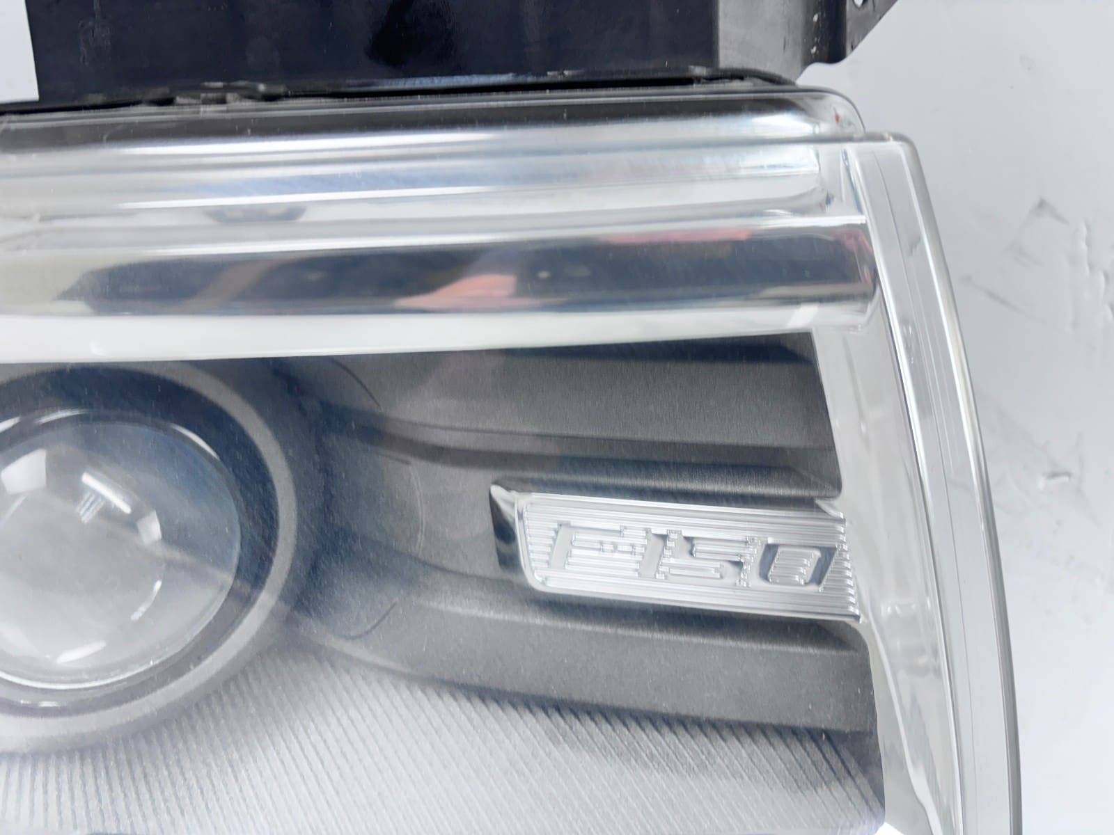 2009-2014 Ford F150 Xenon HID Front Right OEM Headlight - Image 6