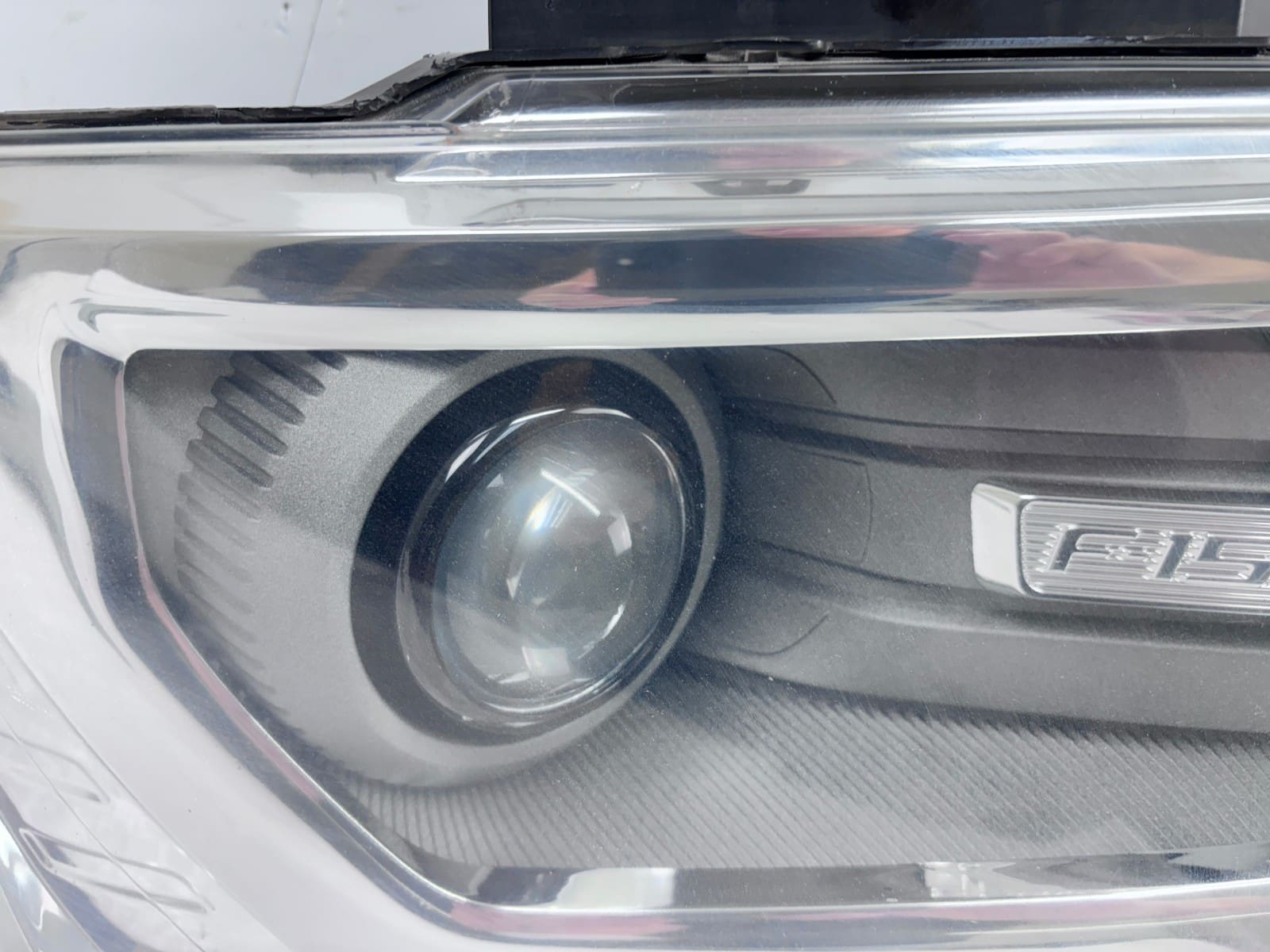 2009-2014 Ford F150 Xenon HID Front Right OEM Headlight - Image 8