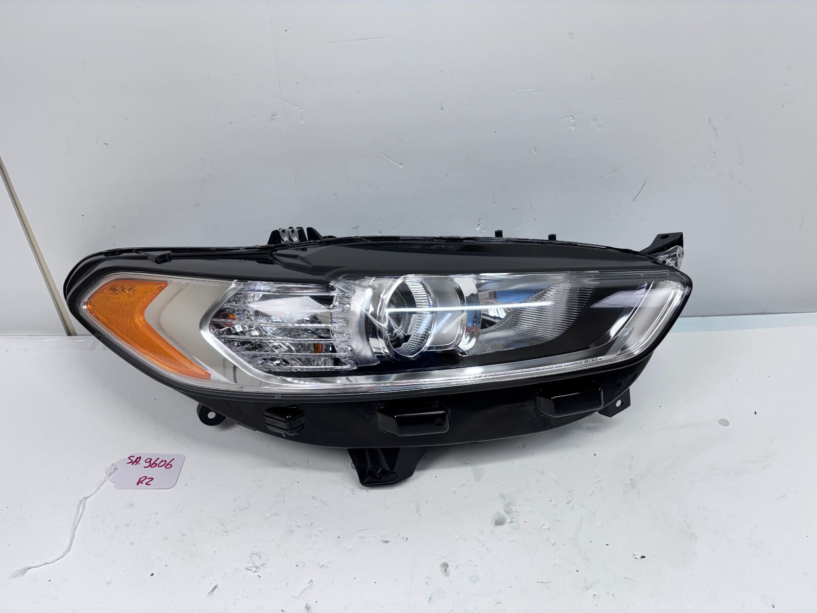 2013-2016 Ford Fusion Halogen Front Right CAPA Headlight