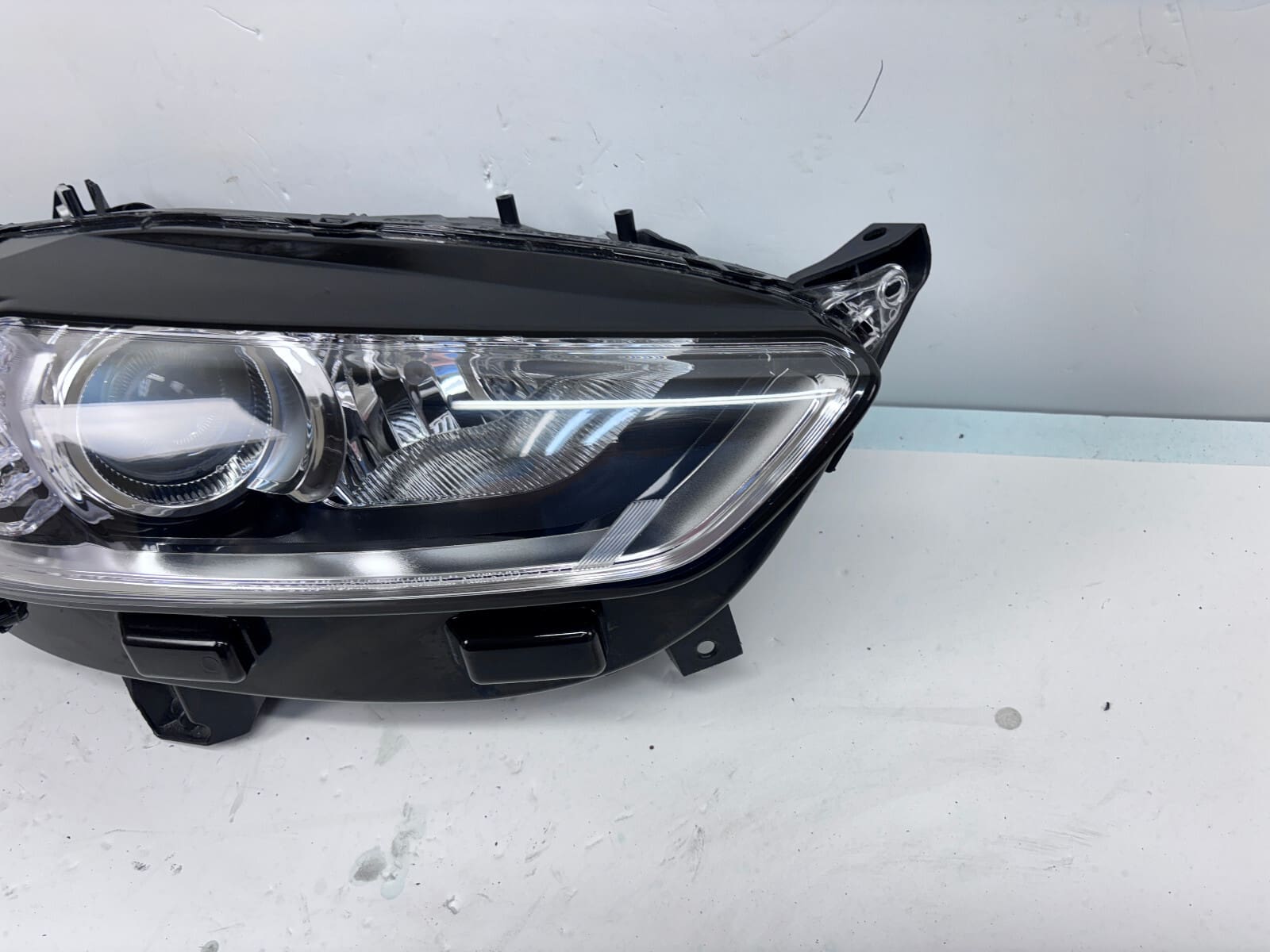 2013-2016 Ford Fusion Halogen Front Right CAPA Headlight - Image 3