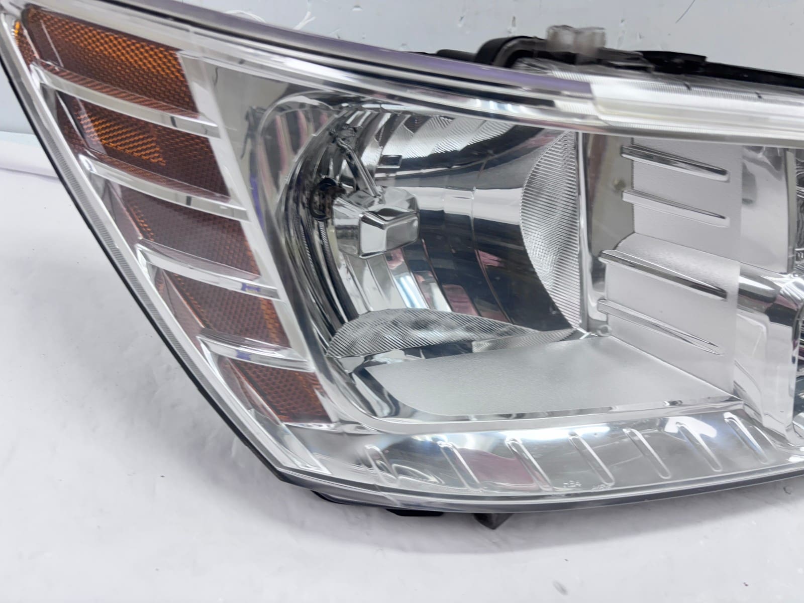 2009-2020 Dodge Journey Halogen Front Right OEM Headlight - Image 8