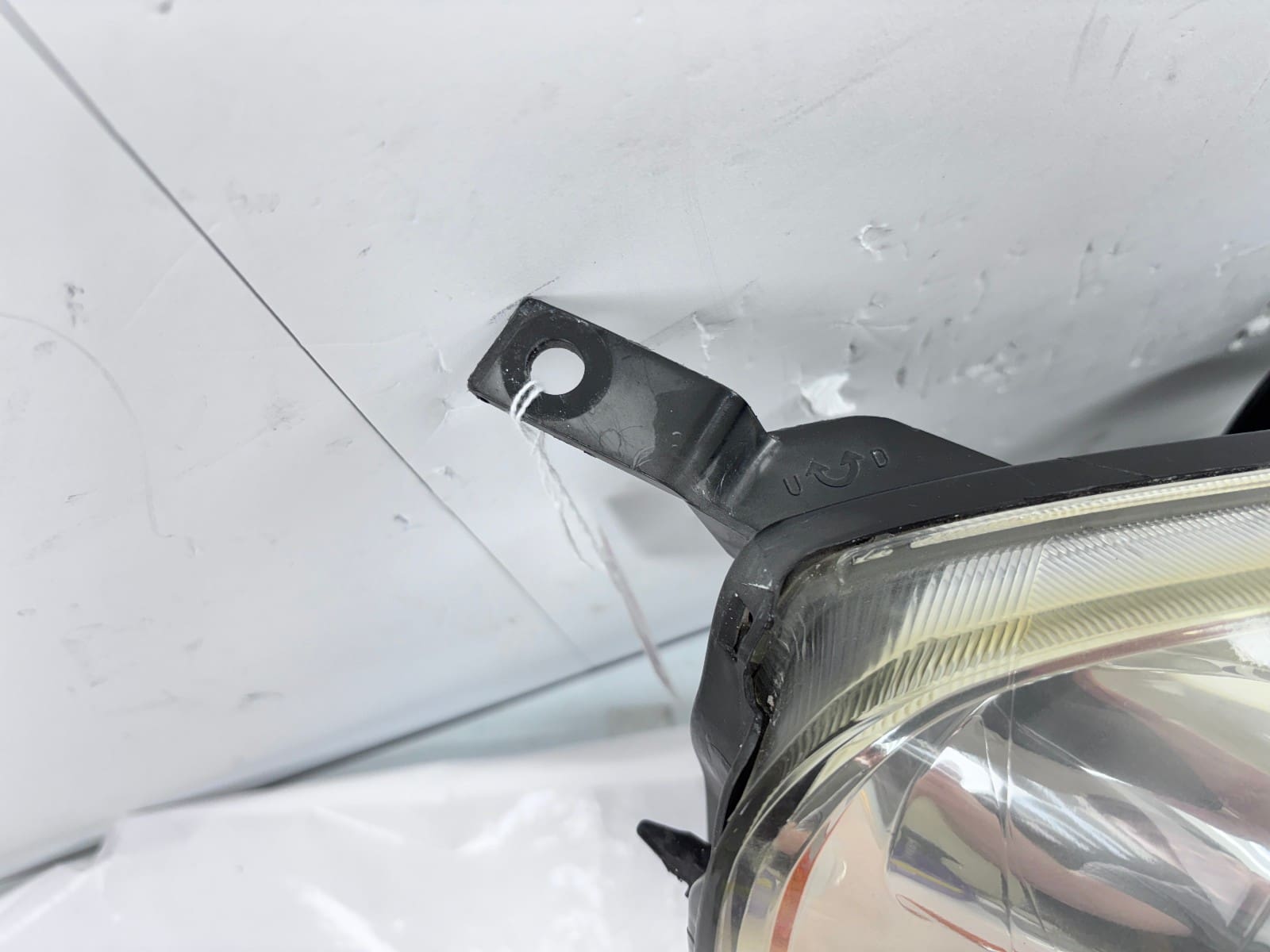 Used 2003-2005 Honda Pilot Front Right Halogen OEM Headlight - Image 17