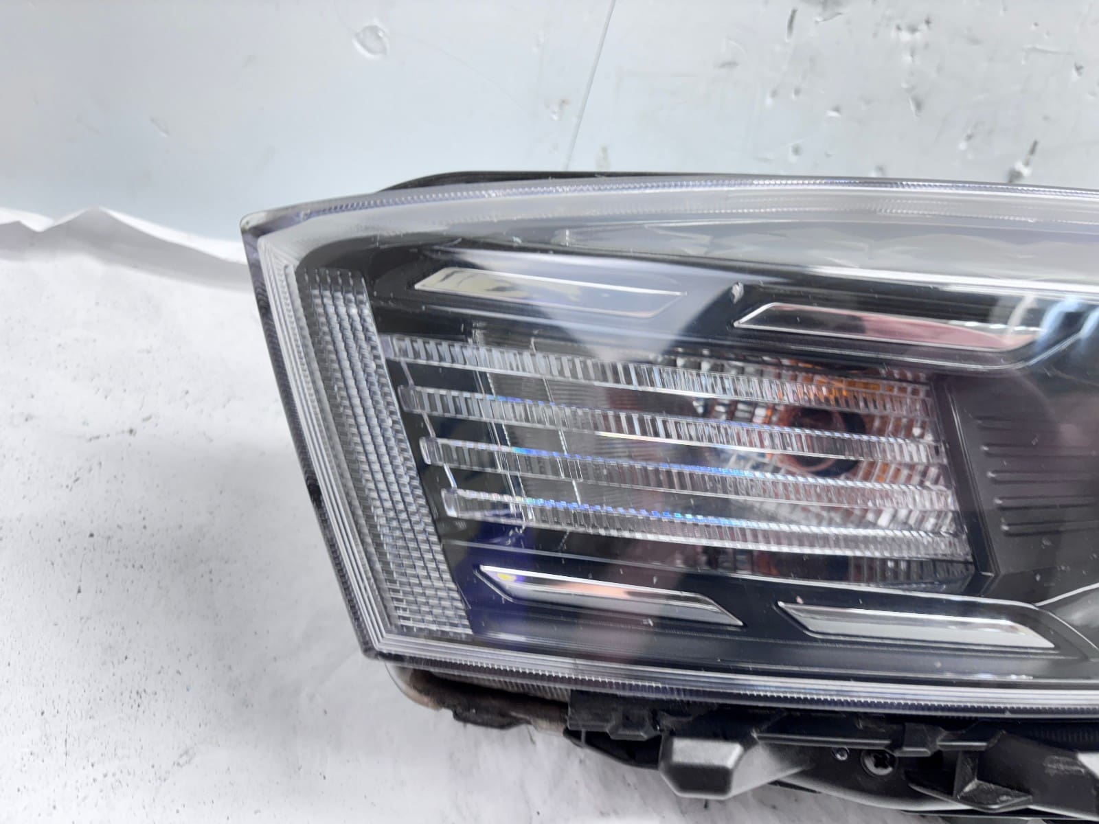 2022-2024 Kia Forte Halogen Front Left OEM Headlight 92101-M7500 - Image 3