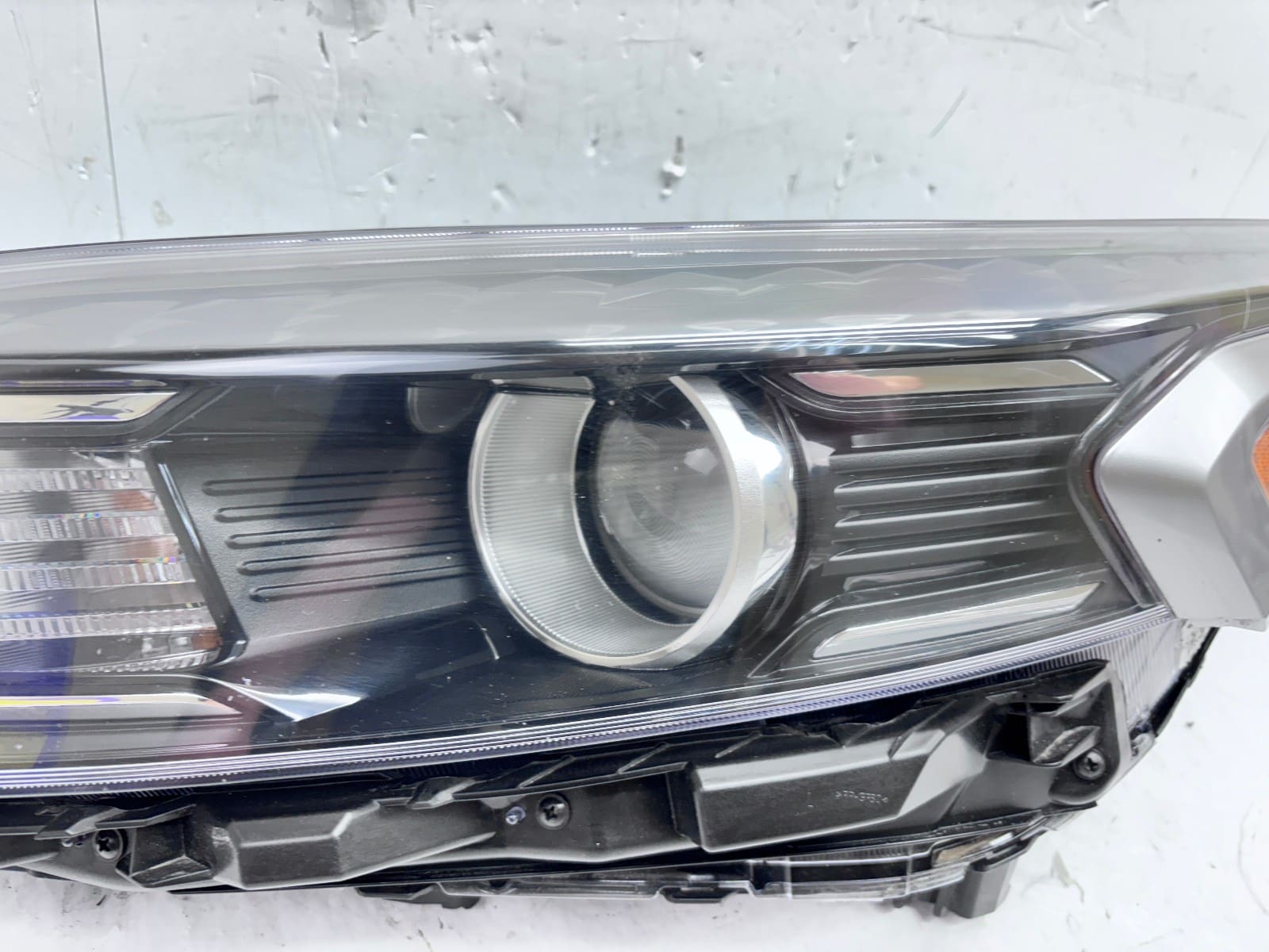2022-2024 Kia Forte Halogen Front Left OEM Headlight 92101-M7500 - Image 8