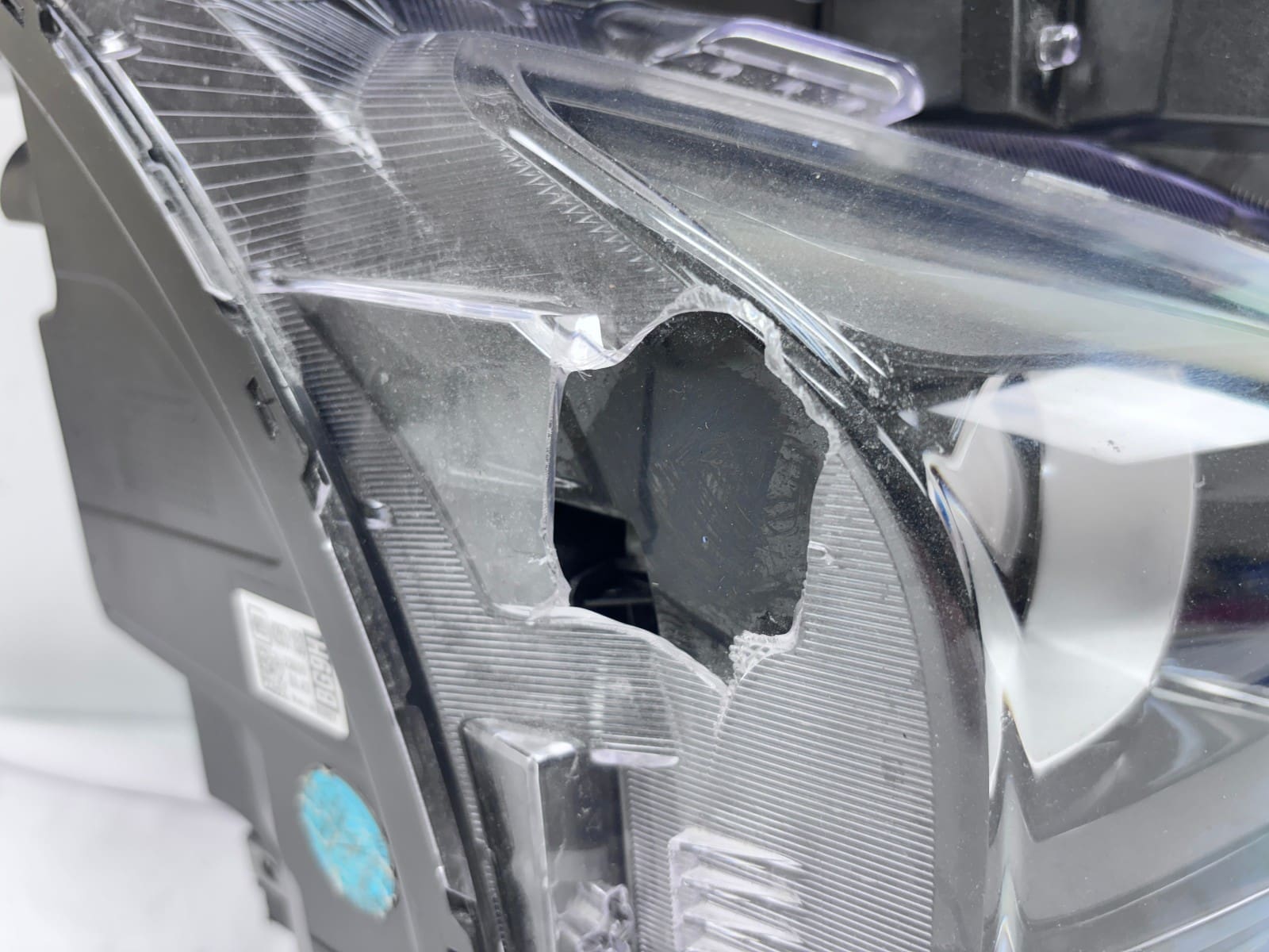 2024-2025 Chevy Trax LED DMG Front Right OEM Headlight 42857153 - Image 5