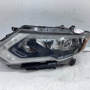 Used 2017-20 Nissan Rogue Front Left Halogen OEM Headlight Assembly