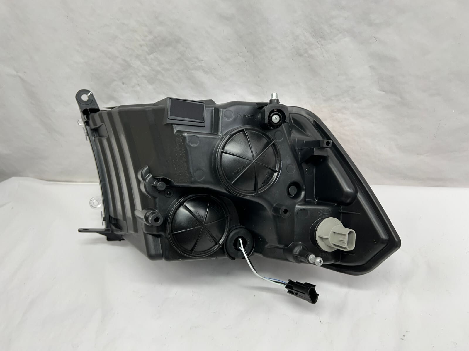 2009-2018 Dodge Ram Halogen Front Right CAPA Headlight - Image 14