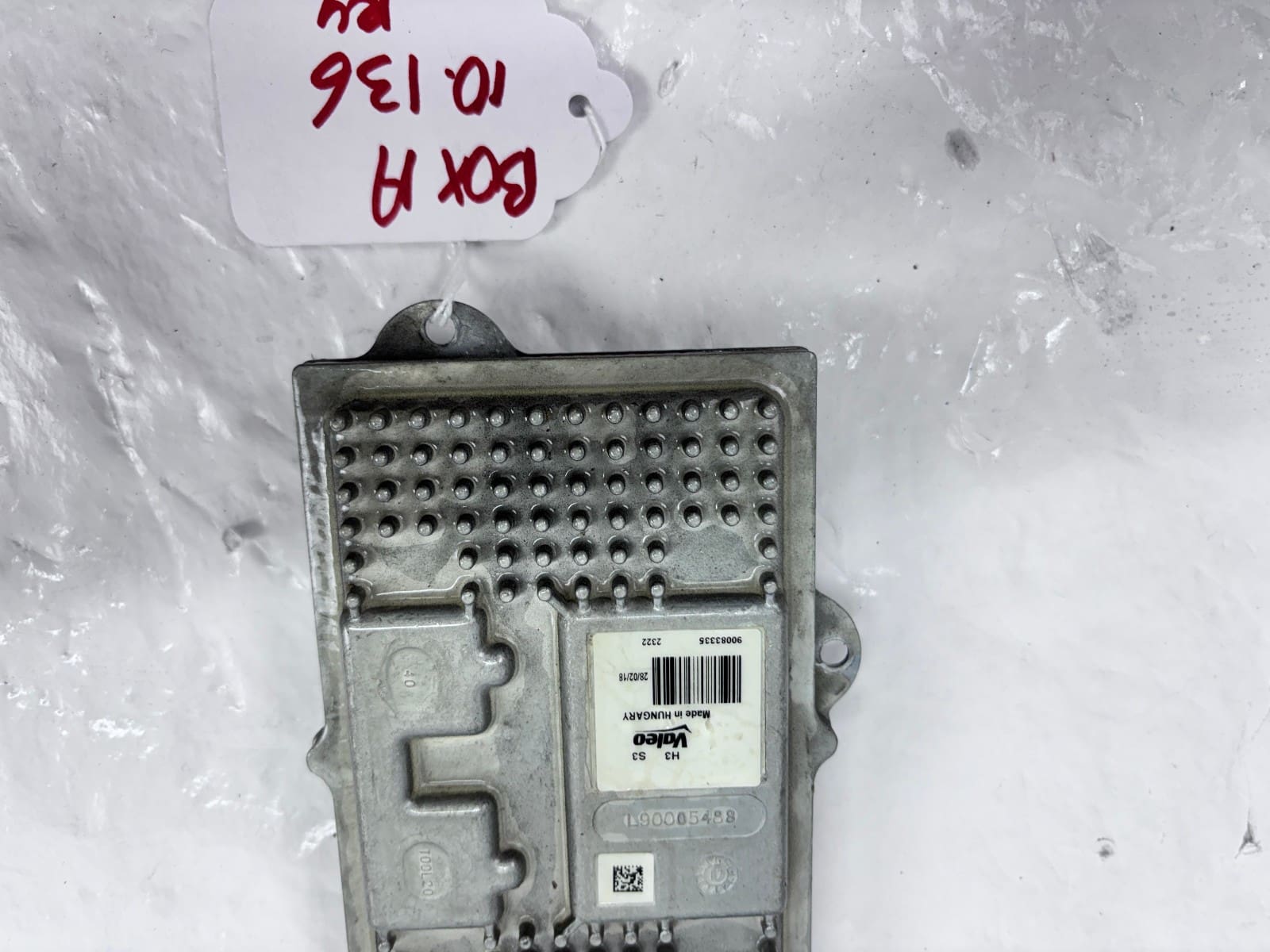 2015-19 Cadillac Escalade OEM Headlight LED Ballast Module L90032783 - Image 5