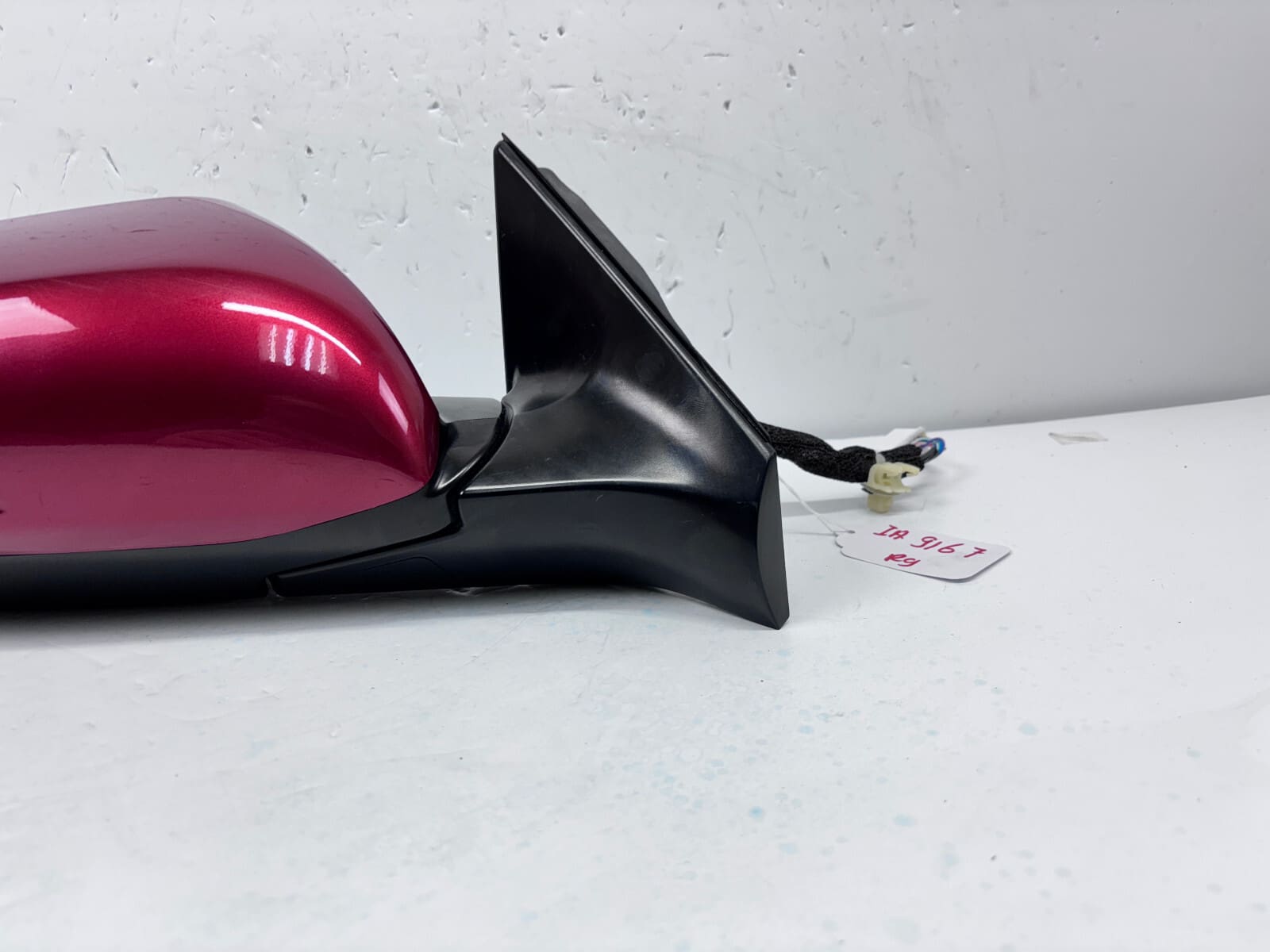 2017-22 Honda CR-V OEM Blind Spot Front Right Mirror Turn Signal - Image 2