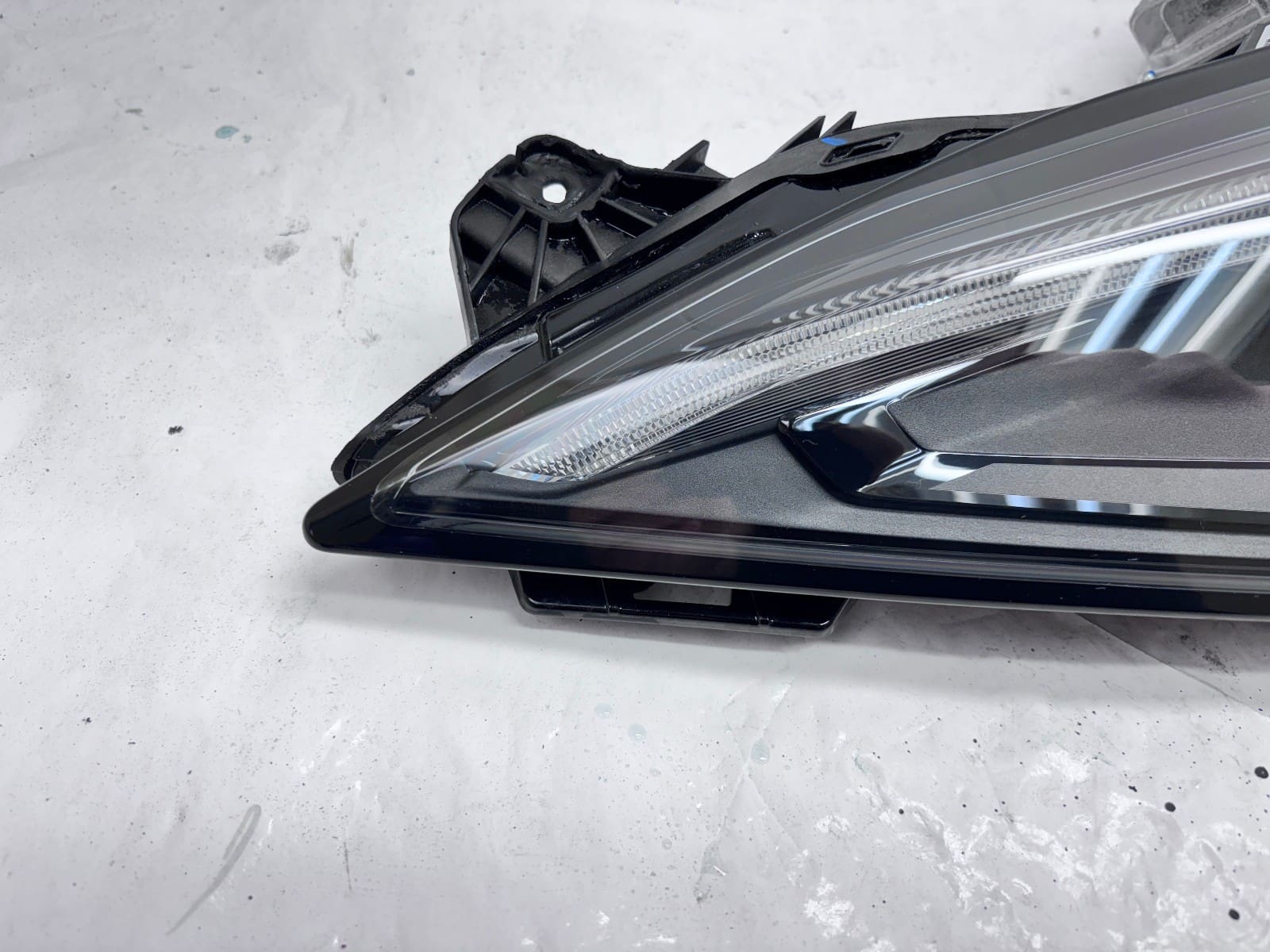 2020-2024 Chevy Corvette C8 LED Front Left OEM Headlight 85545922 - Image 2