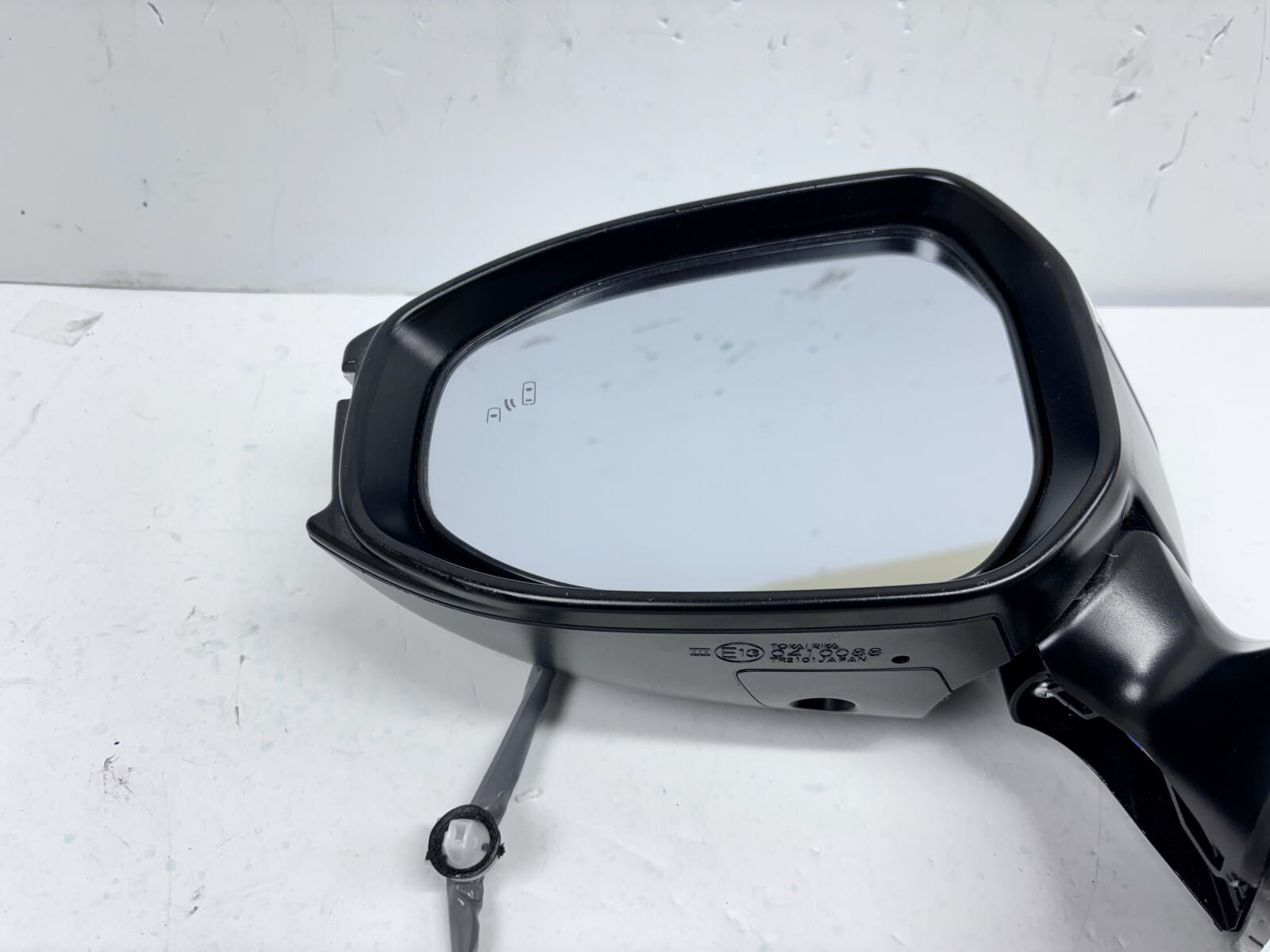 OEM 2023-25 Toyota Crown Left Front Blind Spot Turn Signal Mirror - Image 17