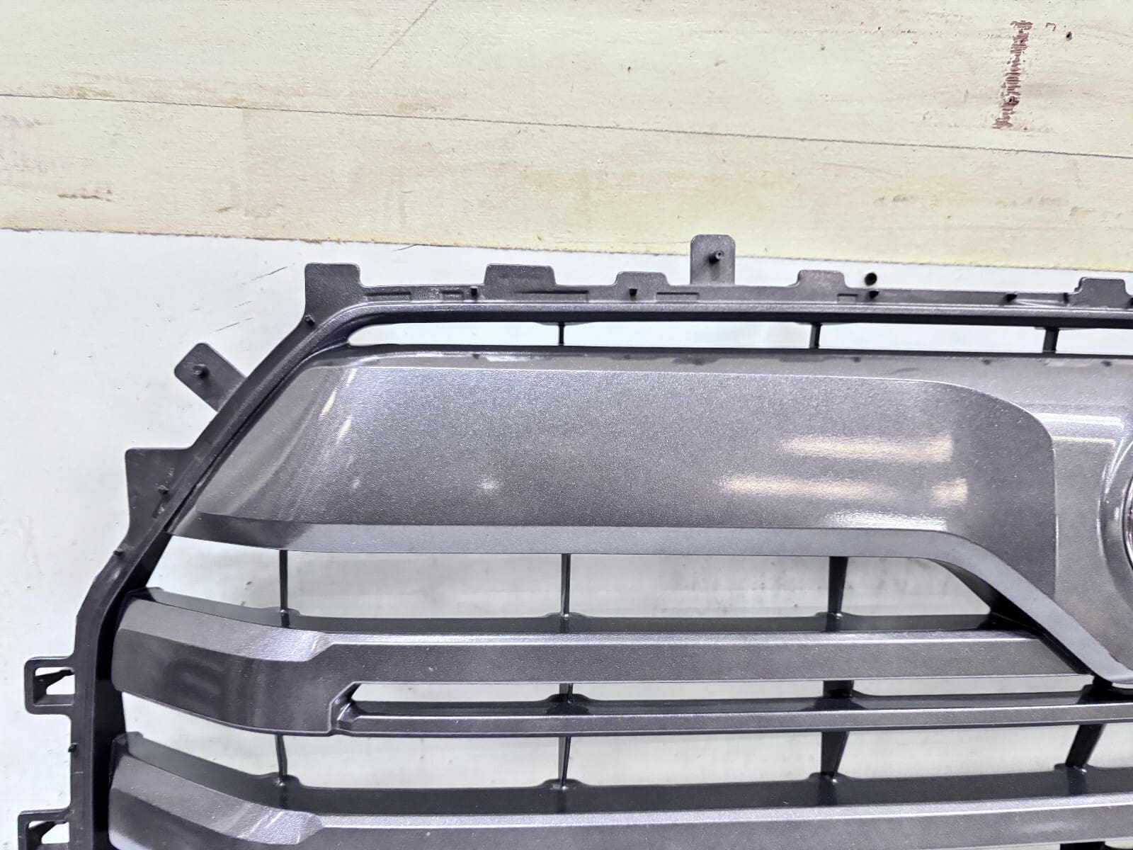 NICE 2022-24 Toyota Tundra Gray Front OEM Grille Genuine 53101-0C110 - Image 10