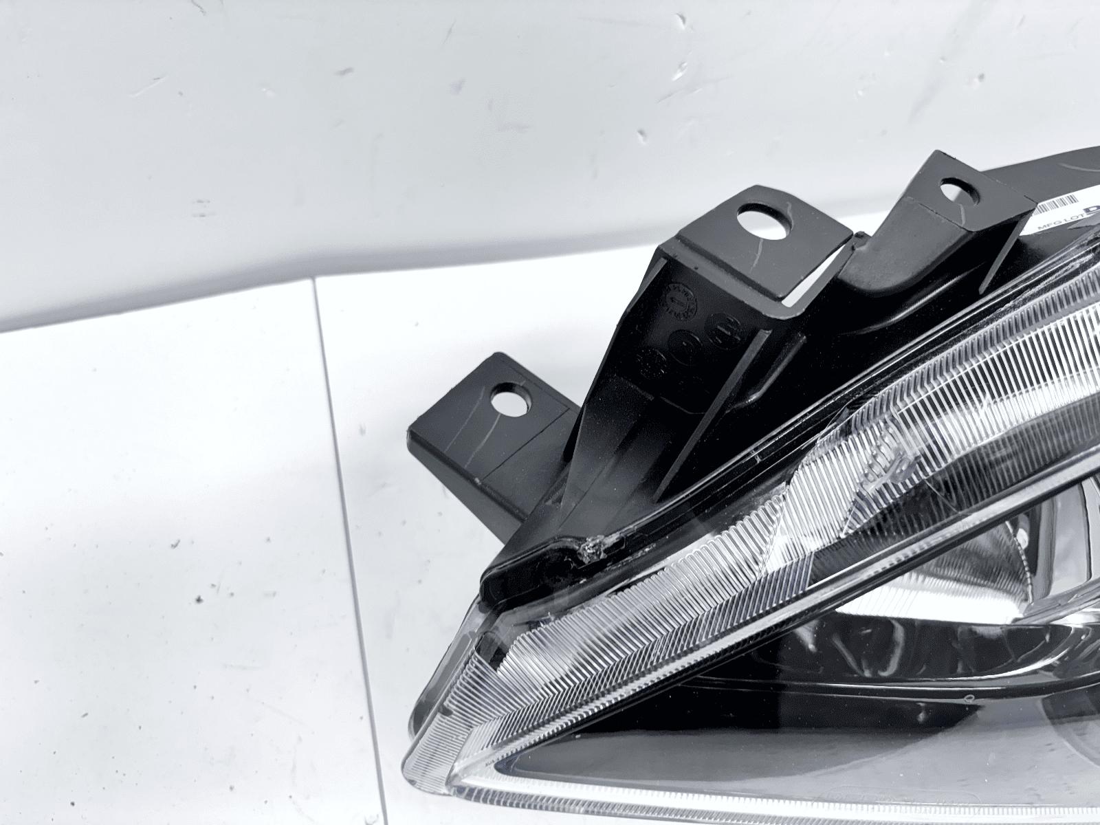 2010-2013 Mazda3 Halogen Front Left CAPA Headlight bbm4510loh - Image 4