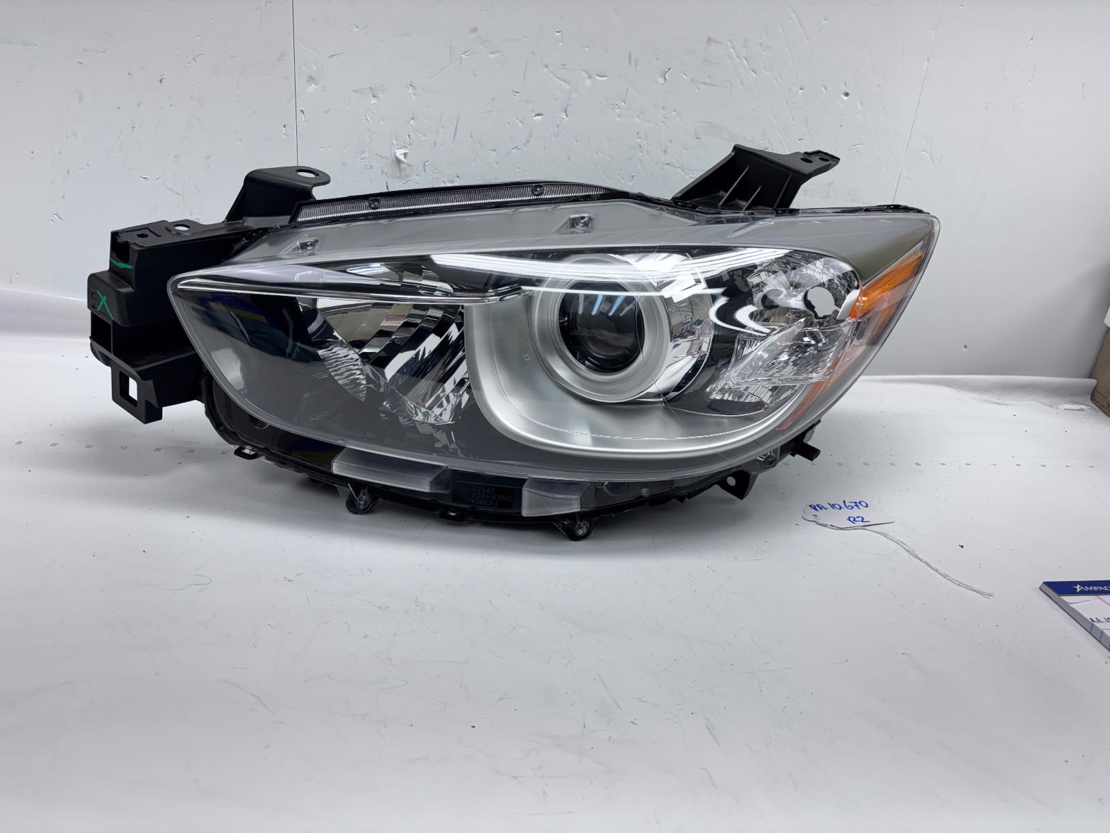 2013-2016 Mazda CX-5 Halogen Front Left OEM Headlight KJ0151040C